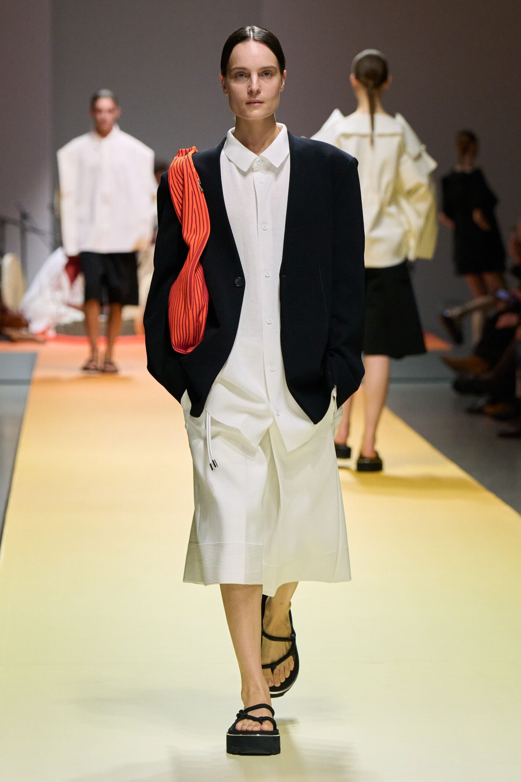 oversized black blazer with white shirt