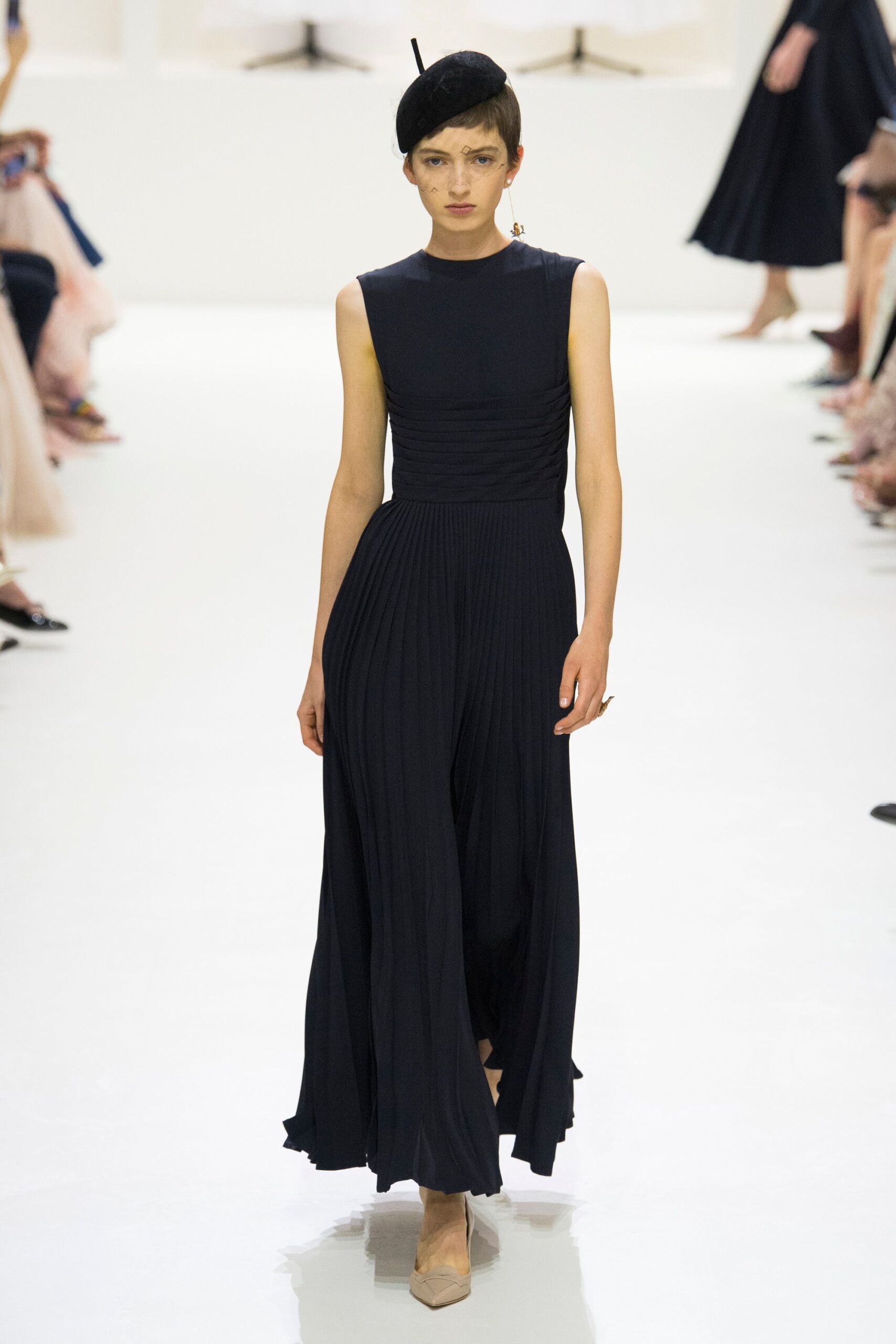 Christian Dior F/W 18 Couture Look 110