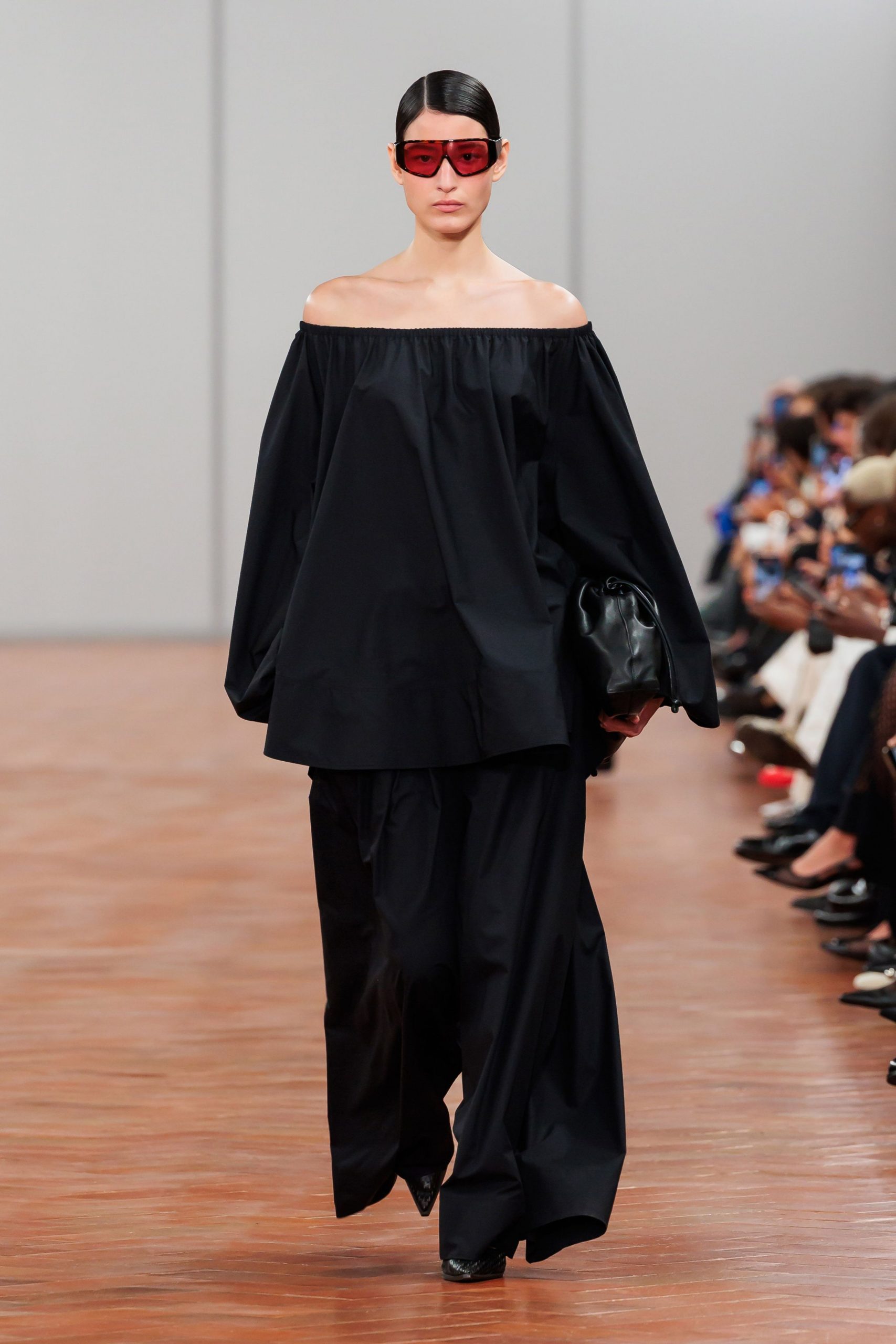Cos S/S 24 Look 31