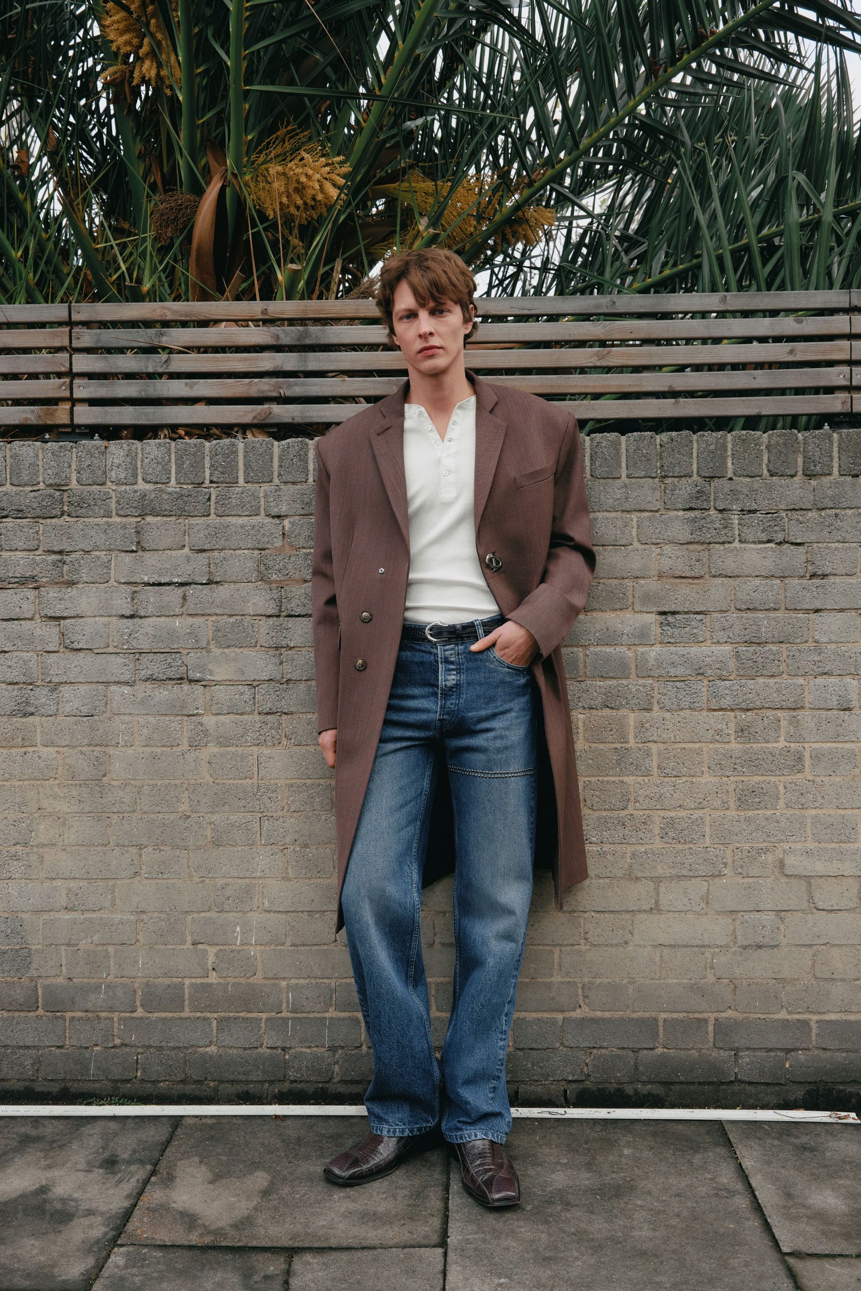brown wool long-sleeve collared structured coat