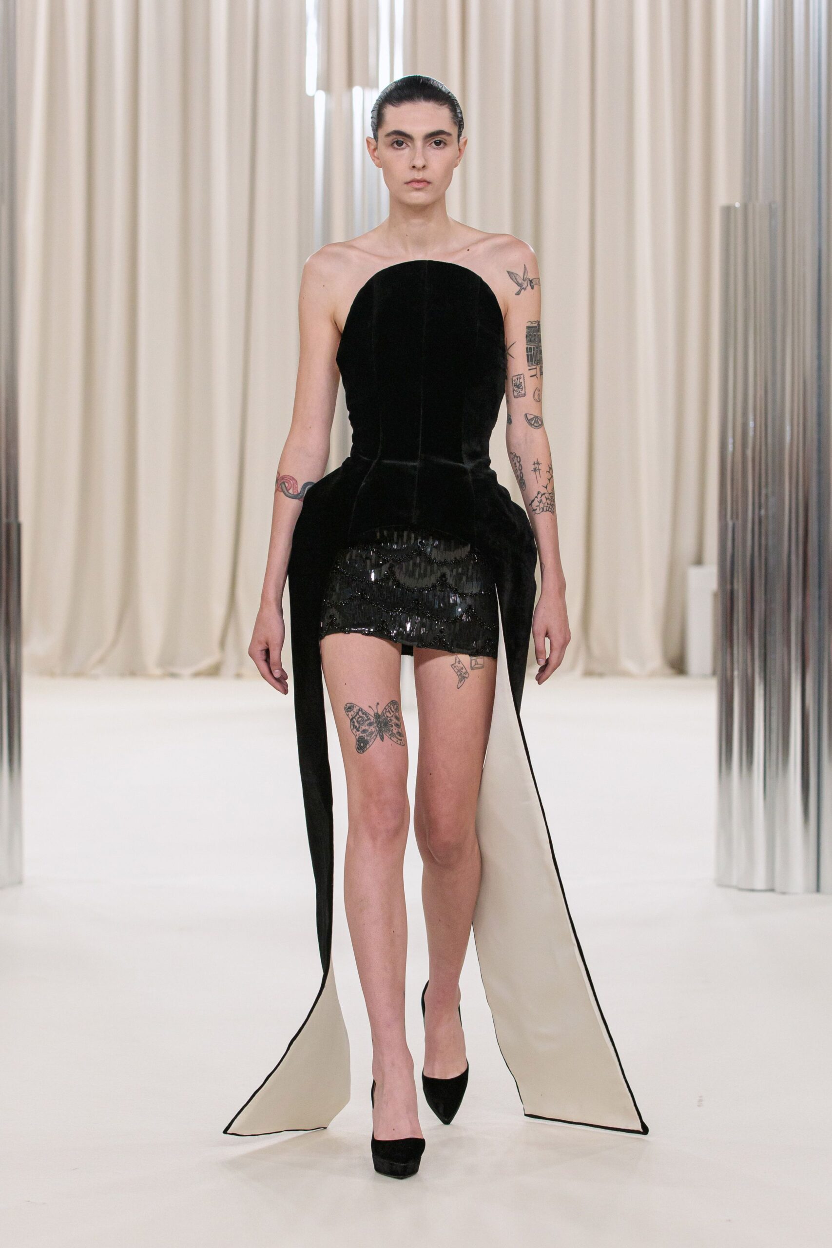 Ashi Studio F/W 22 Couture Look 45
