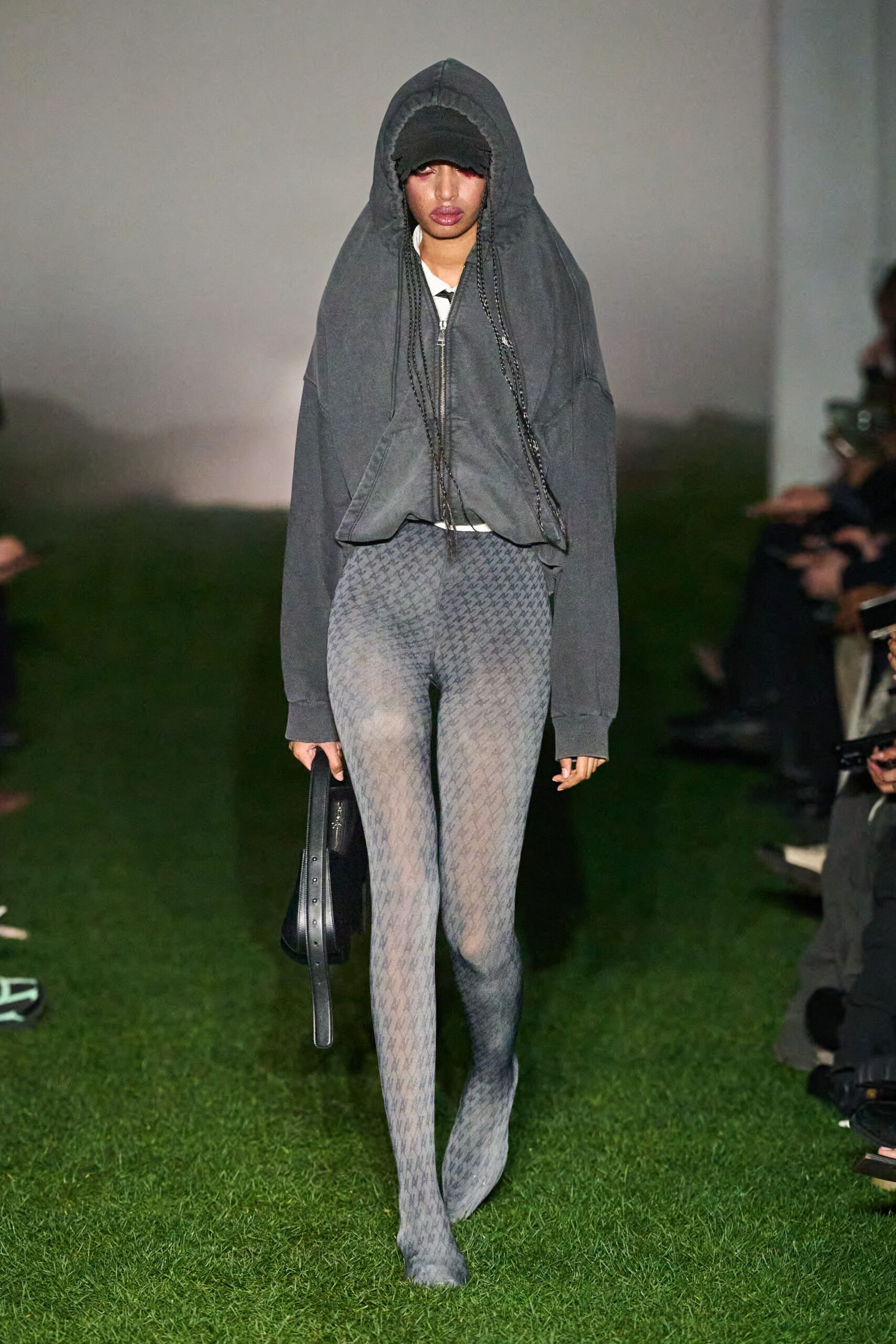 gray mesh fitted textured leggings