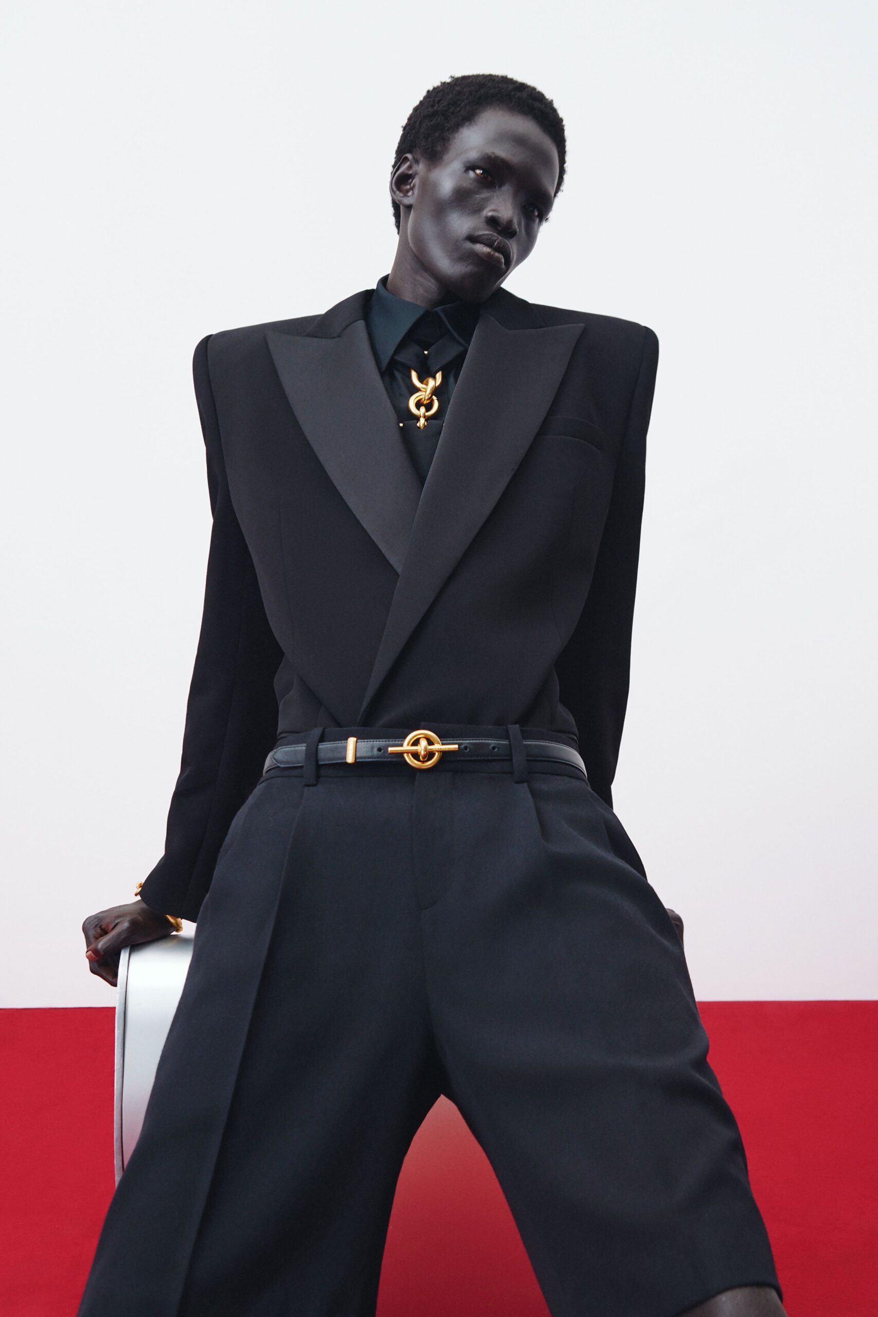 black wool long-sleeve v-neck structured padded blazer