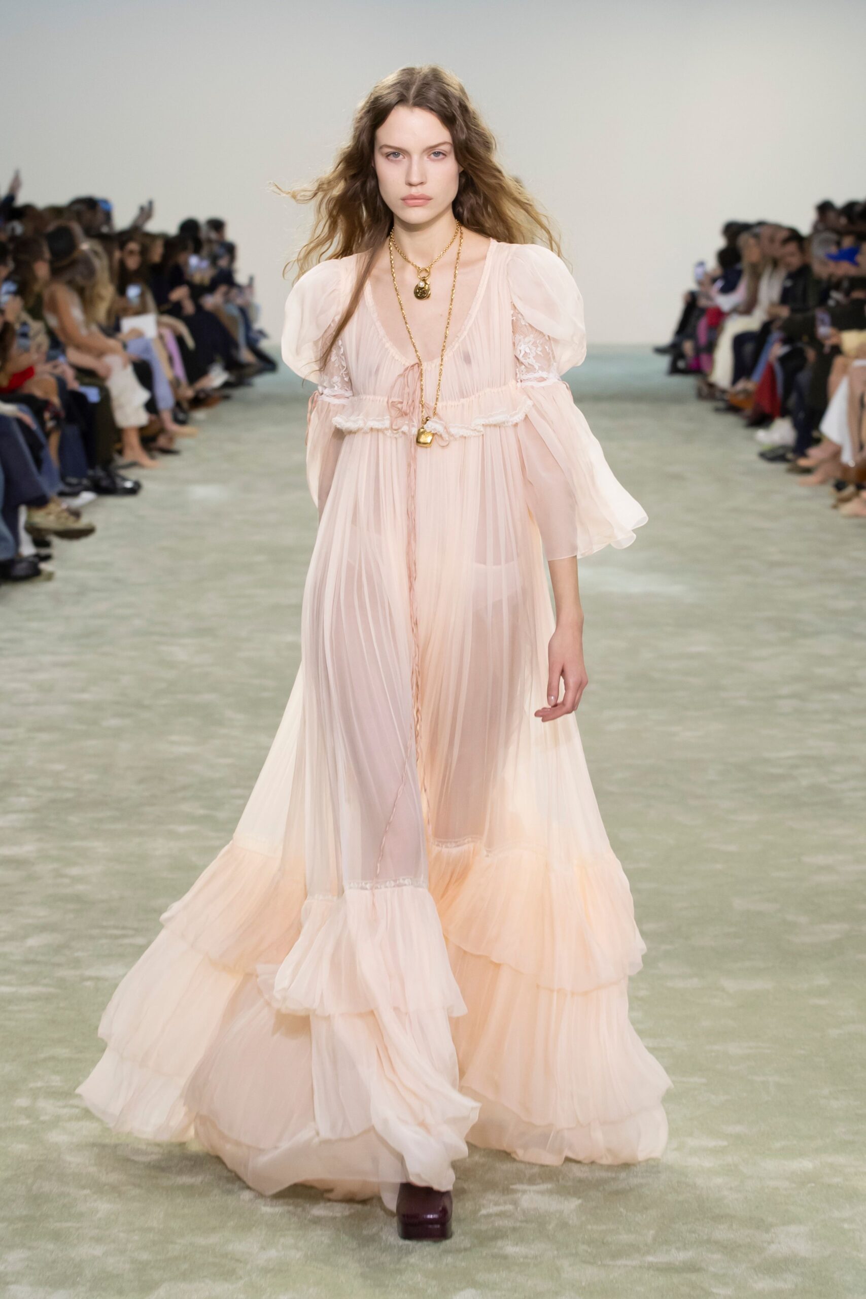Chloé F/W 25 Look 59
