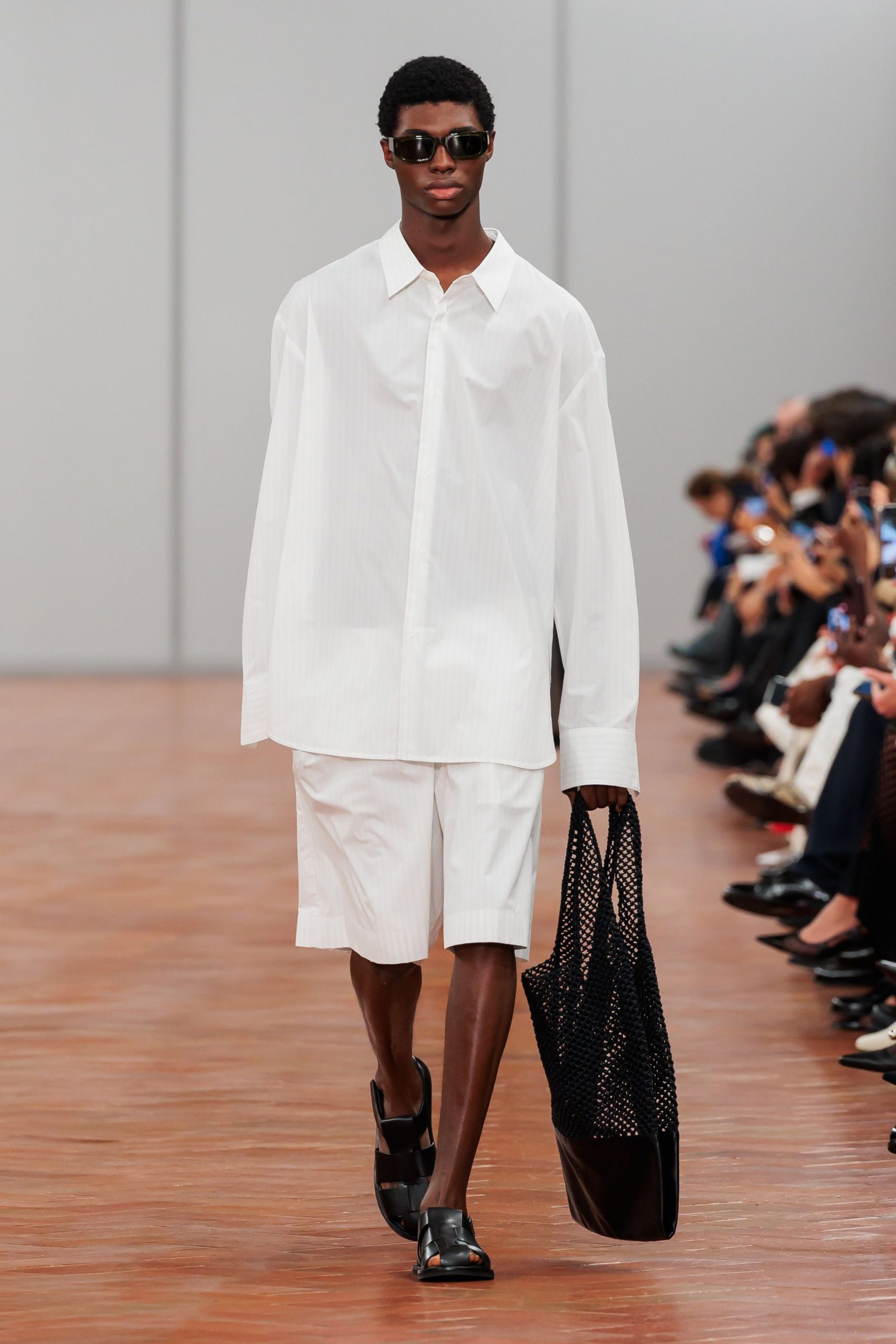 Cos S/S 24 Look 40