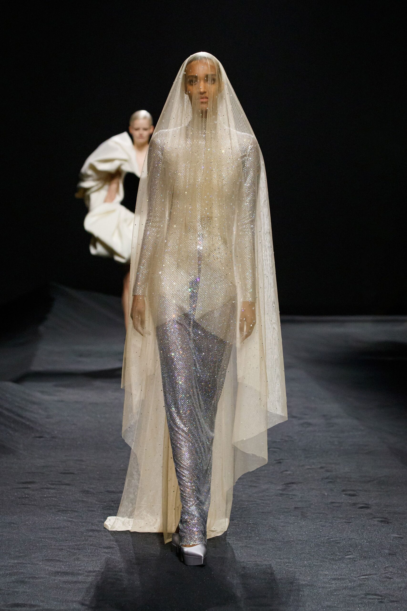 Ashi Studio S/S 23 Couture Look 66