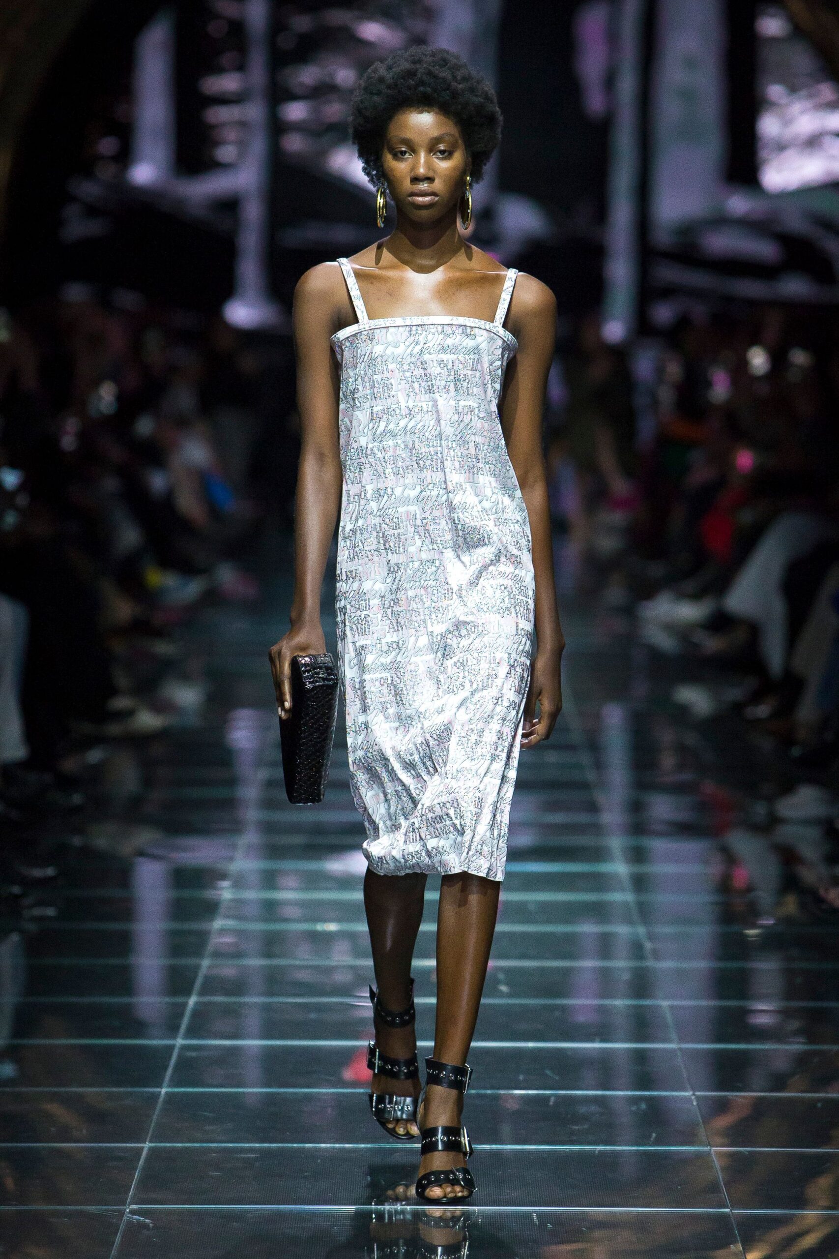 Balenciaga S/S 19 Look 153