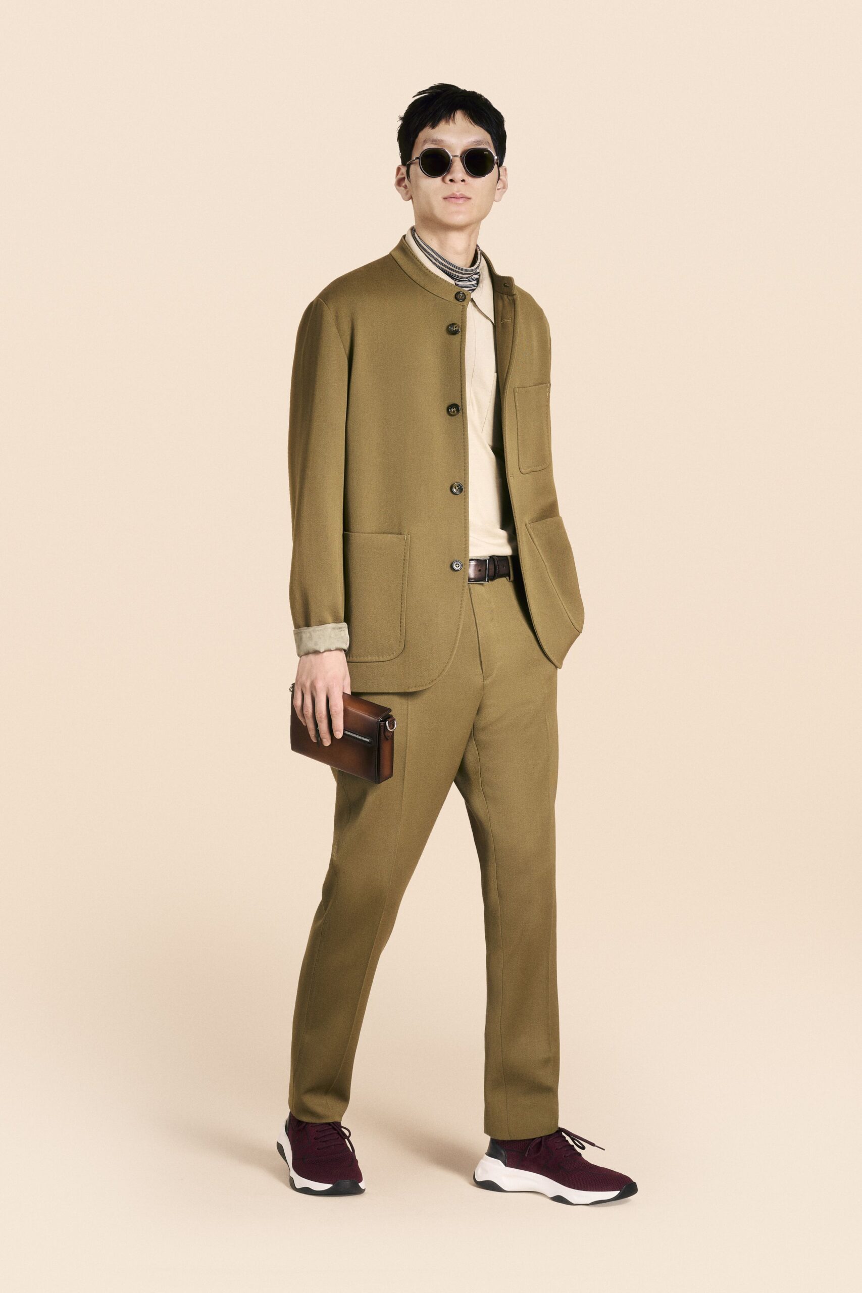 brown wool long-sleeve collared structured buttoned pockets jacket