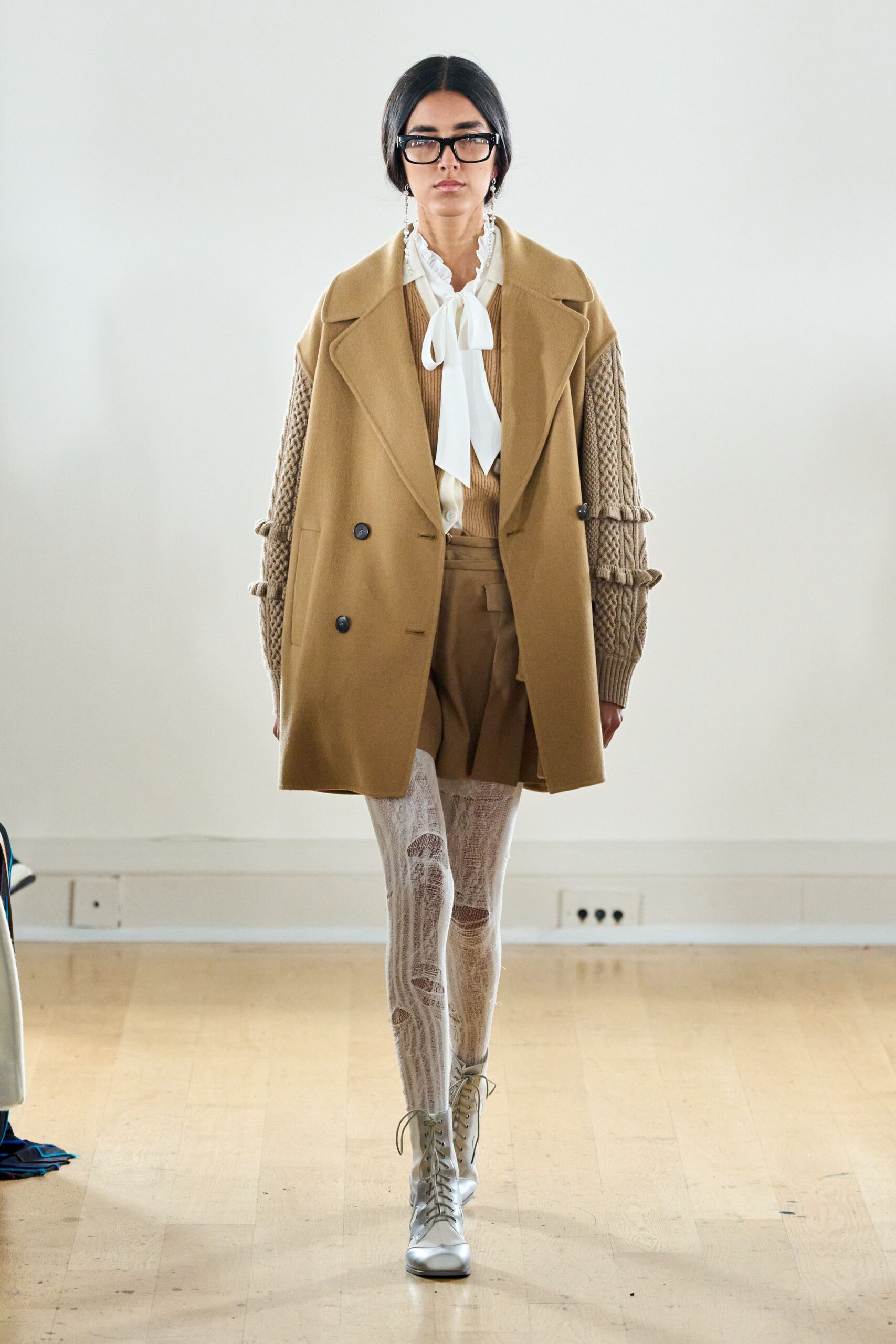 Bora Aksu F/W 24 Look 49