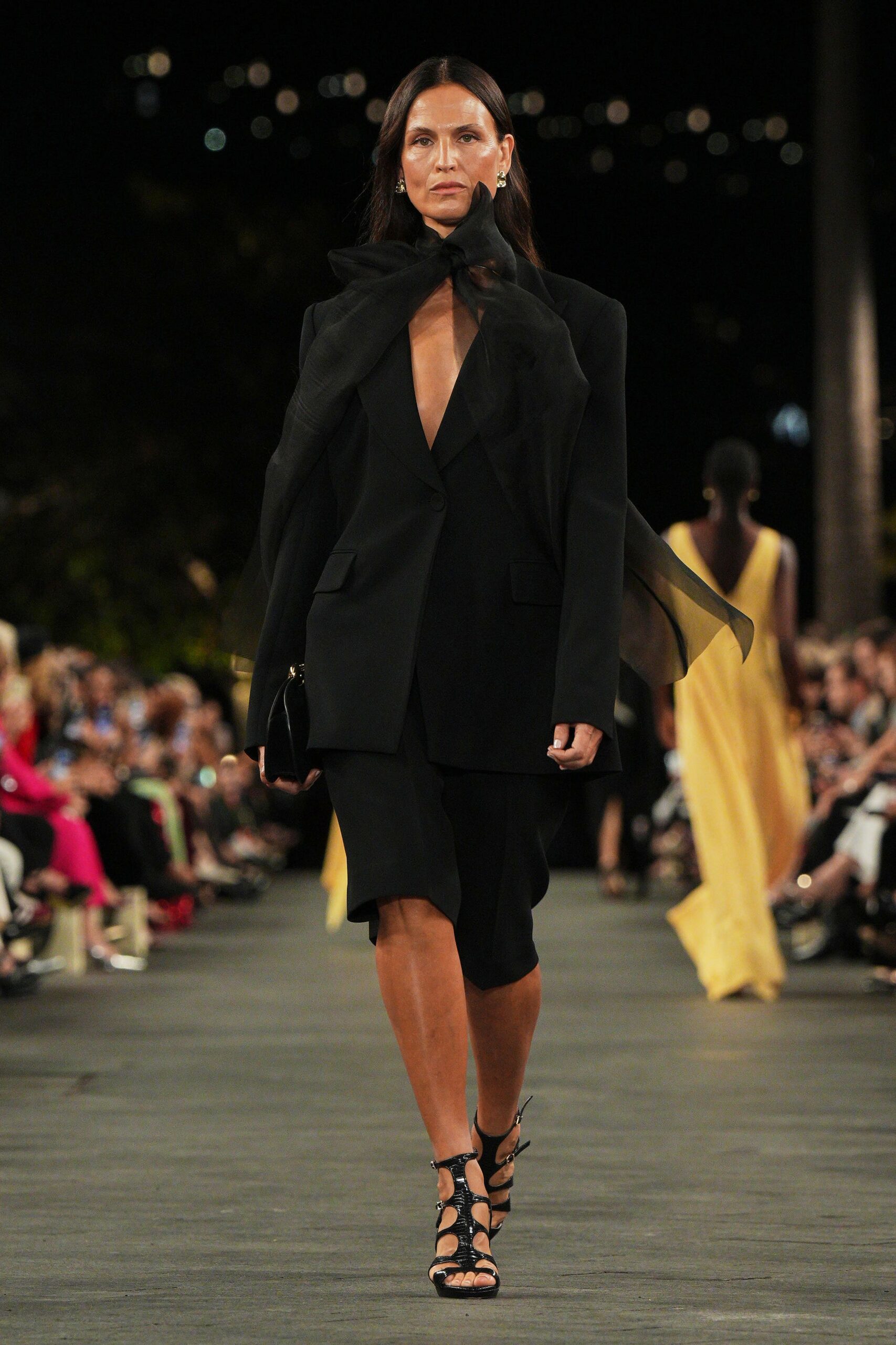 black blazer skirt and heels
