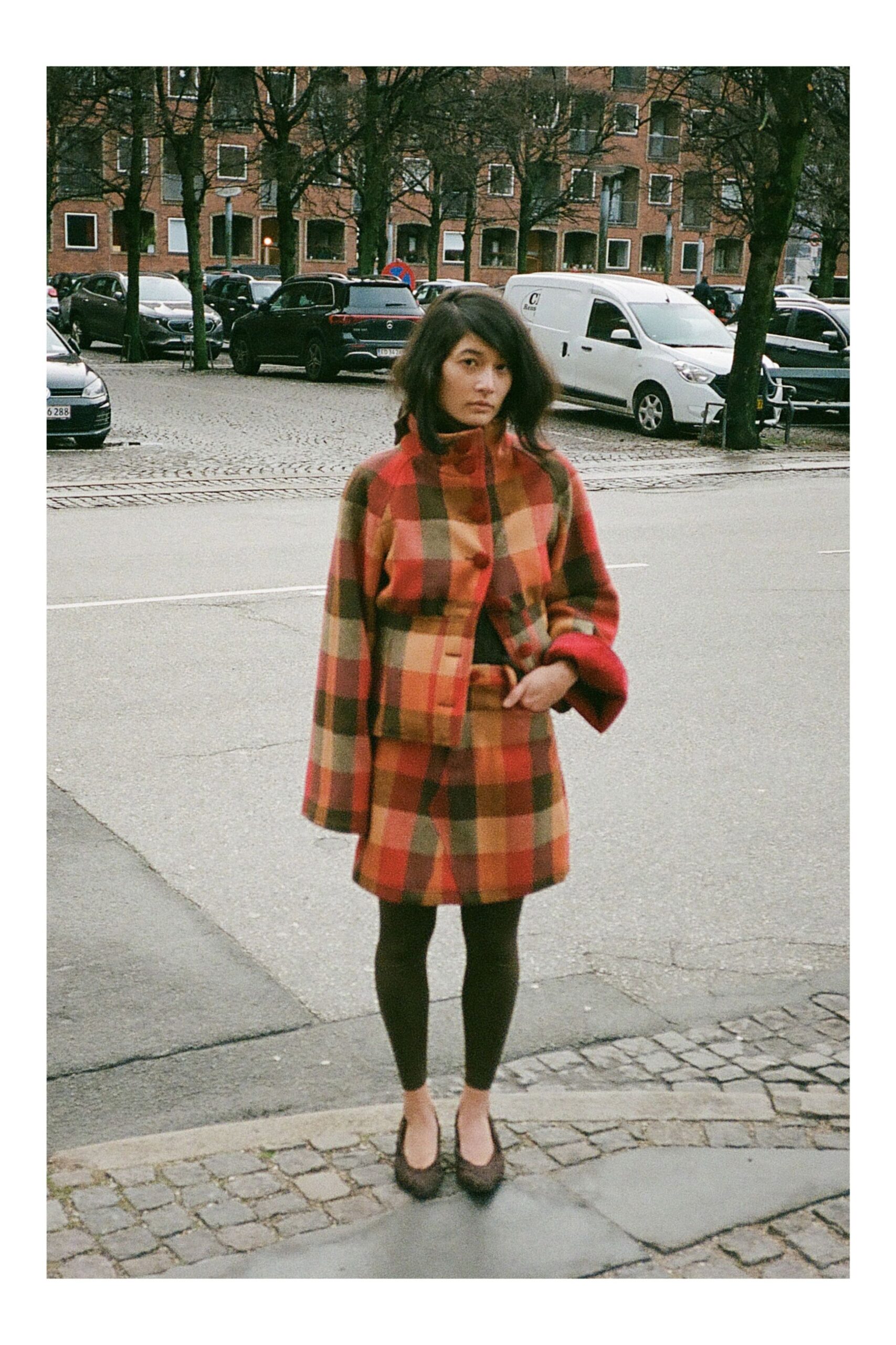red wool long-sleeve collared relaxed checked short coat