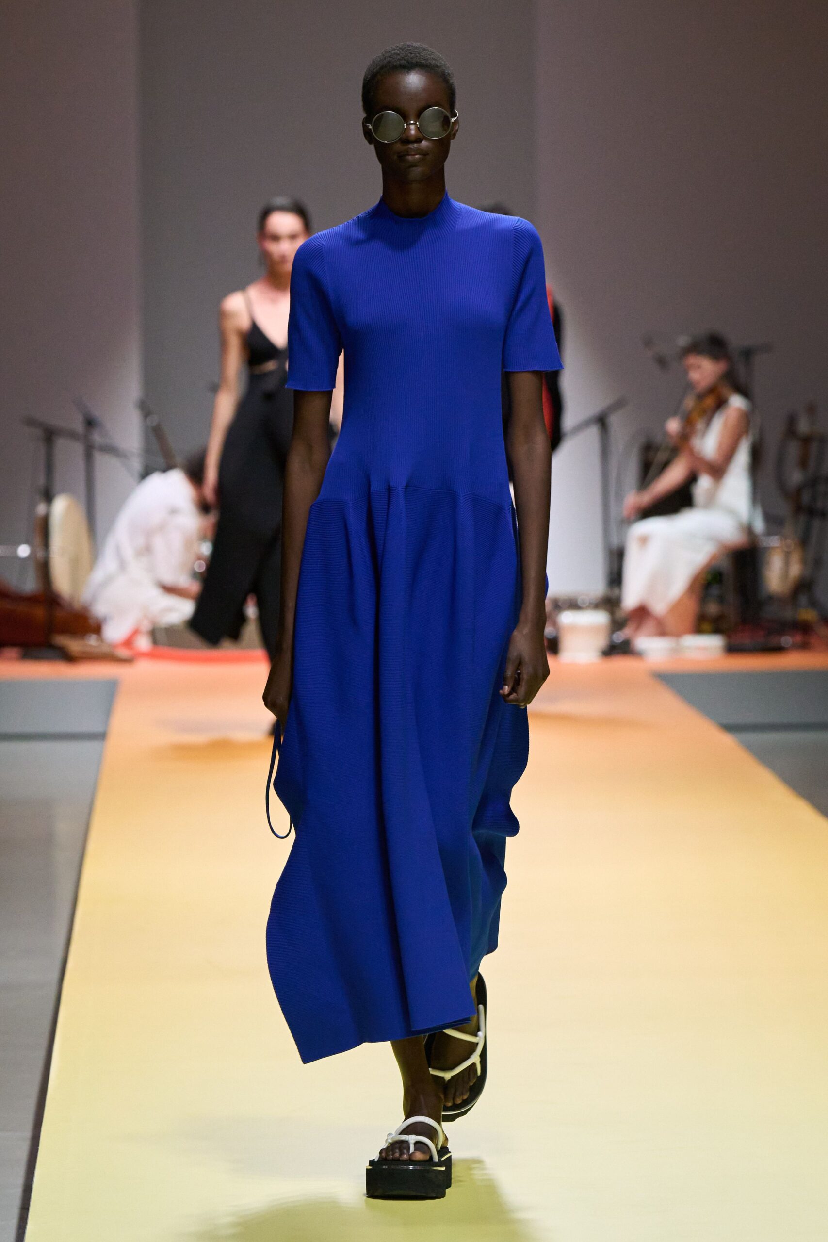 blue relaxed midi dress