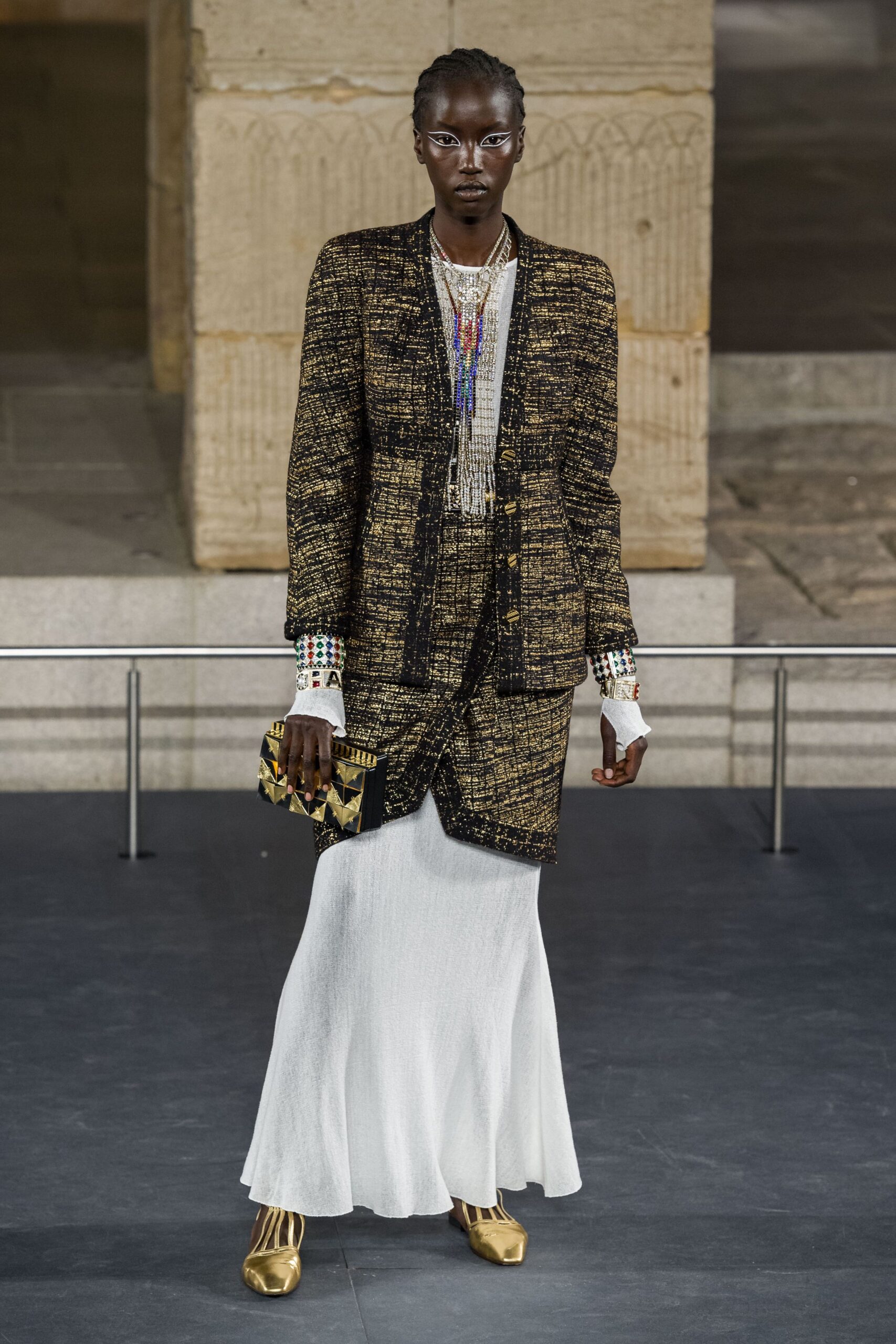 Chanel F/W 19 Look 128