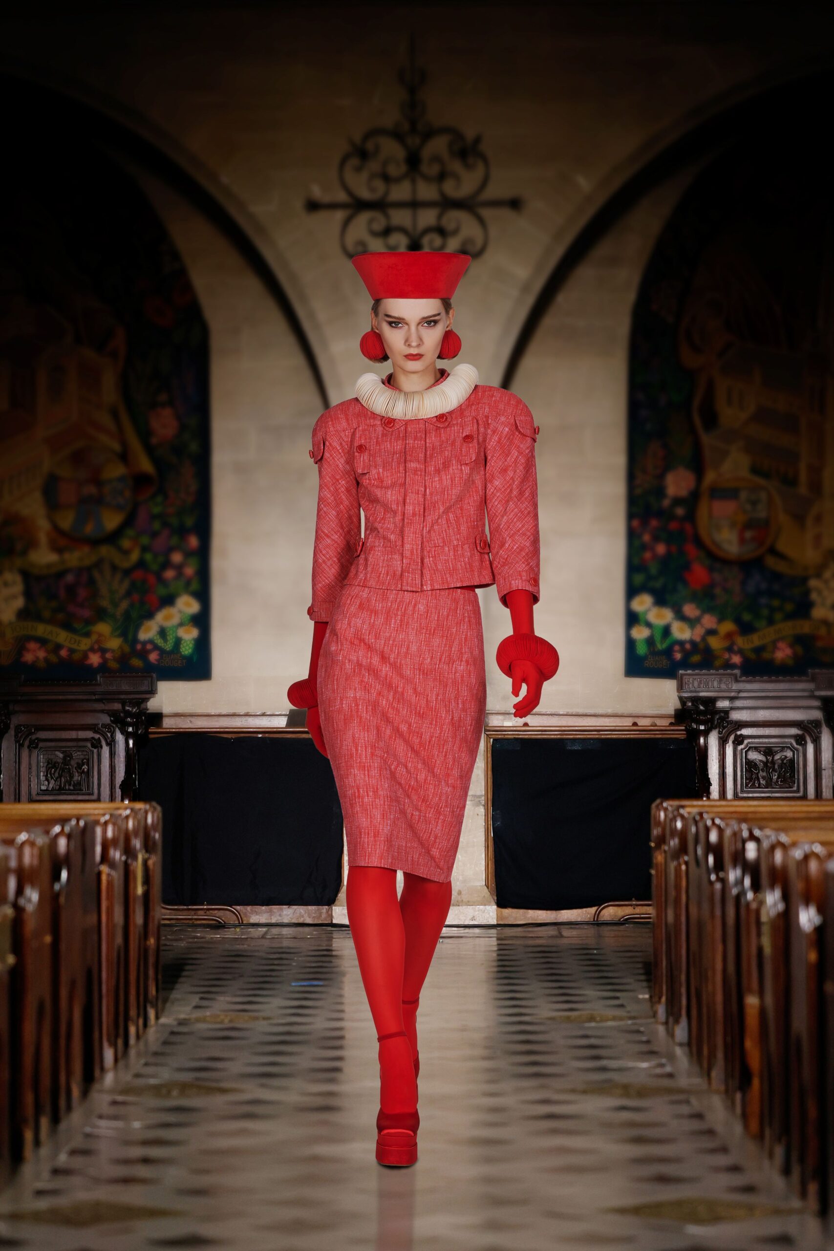 red cotton long-sleeve collared fitted pleated jacket