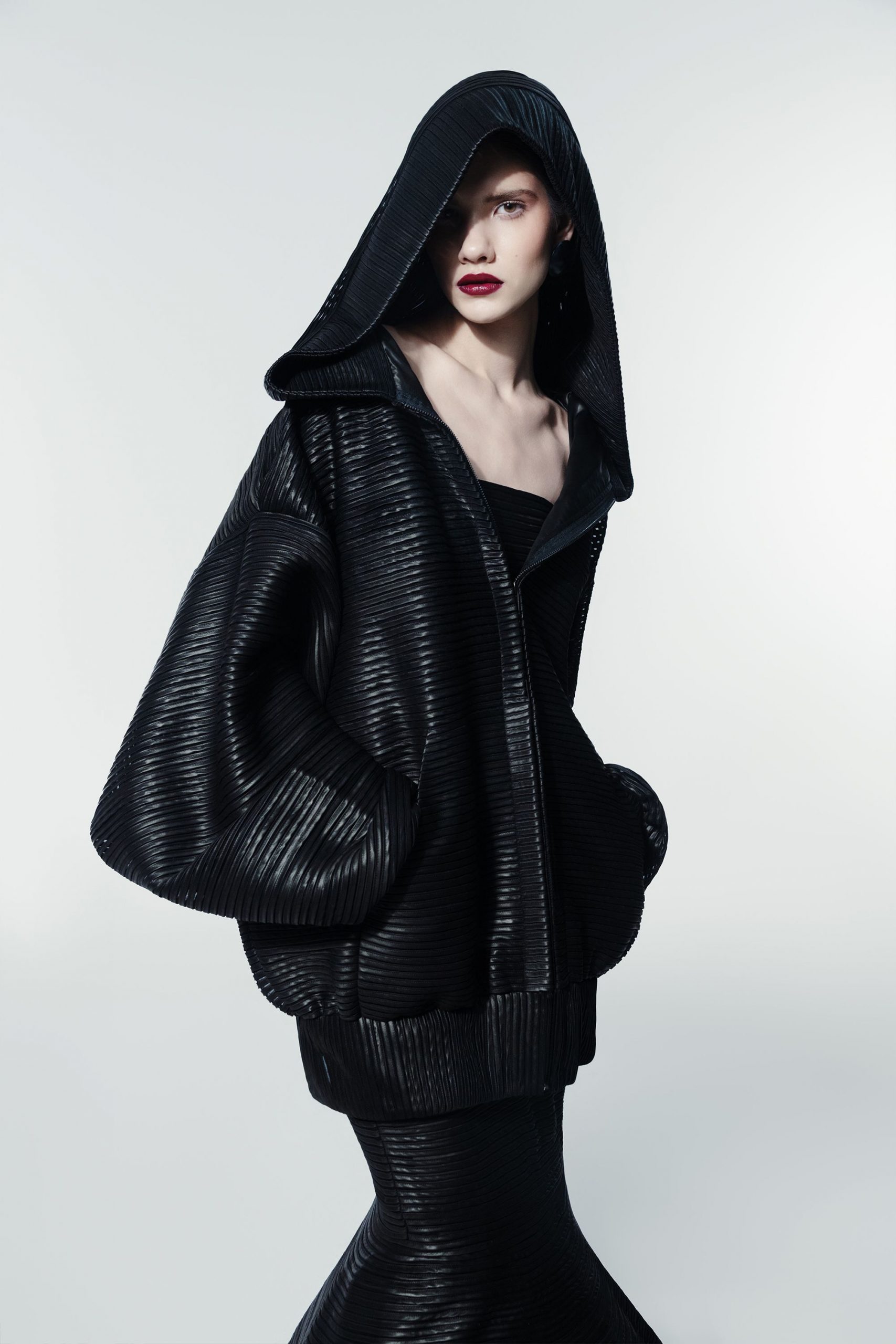 black vinyl long-sleeve hooded oversized pleated hoodie