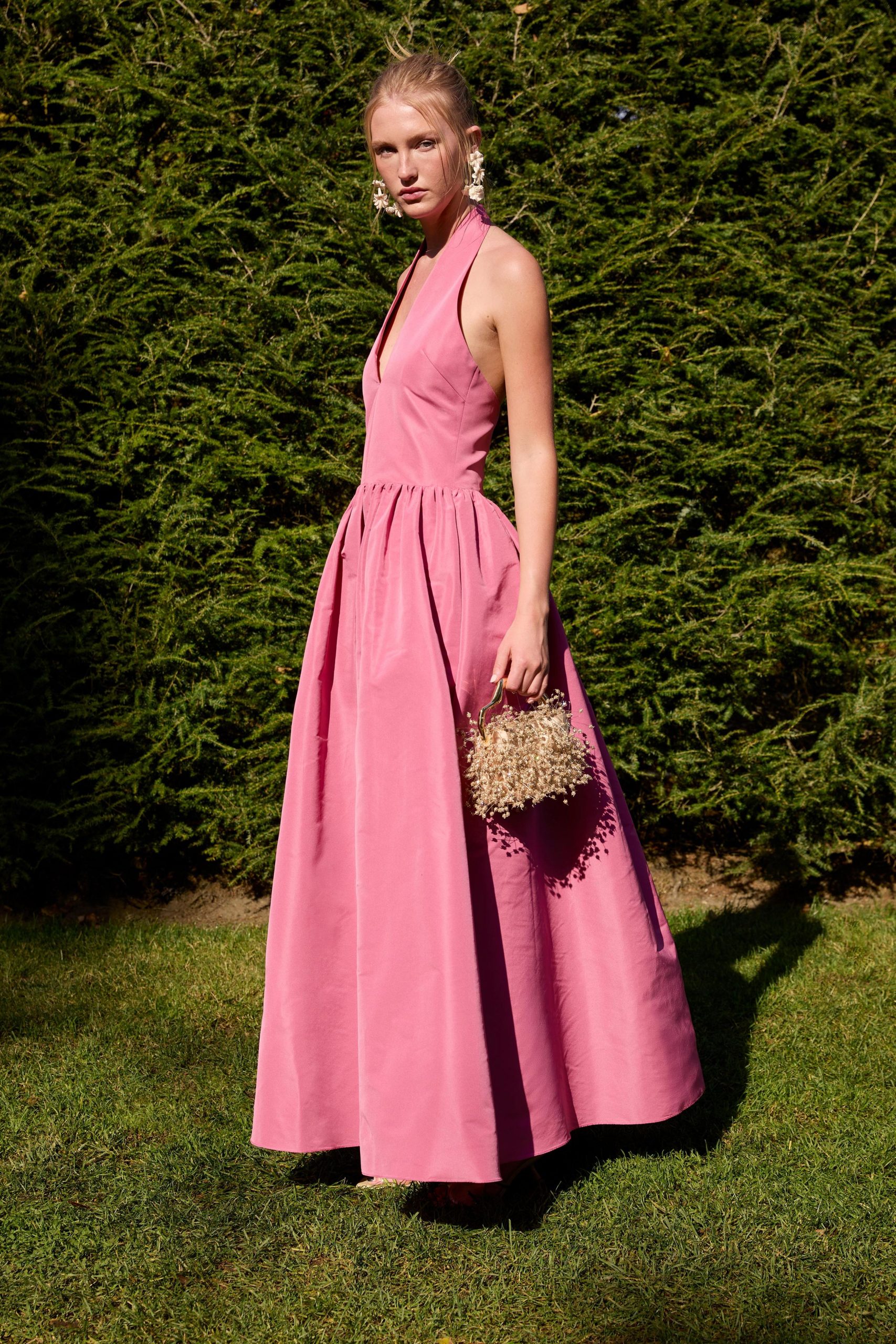 pink sleeveless cotton gown