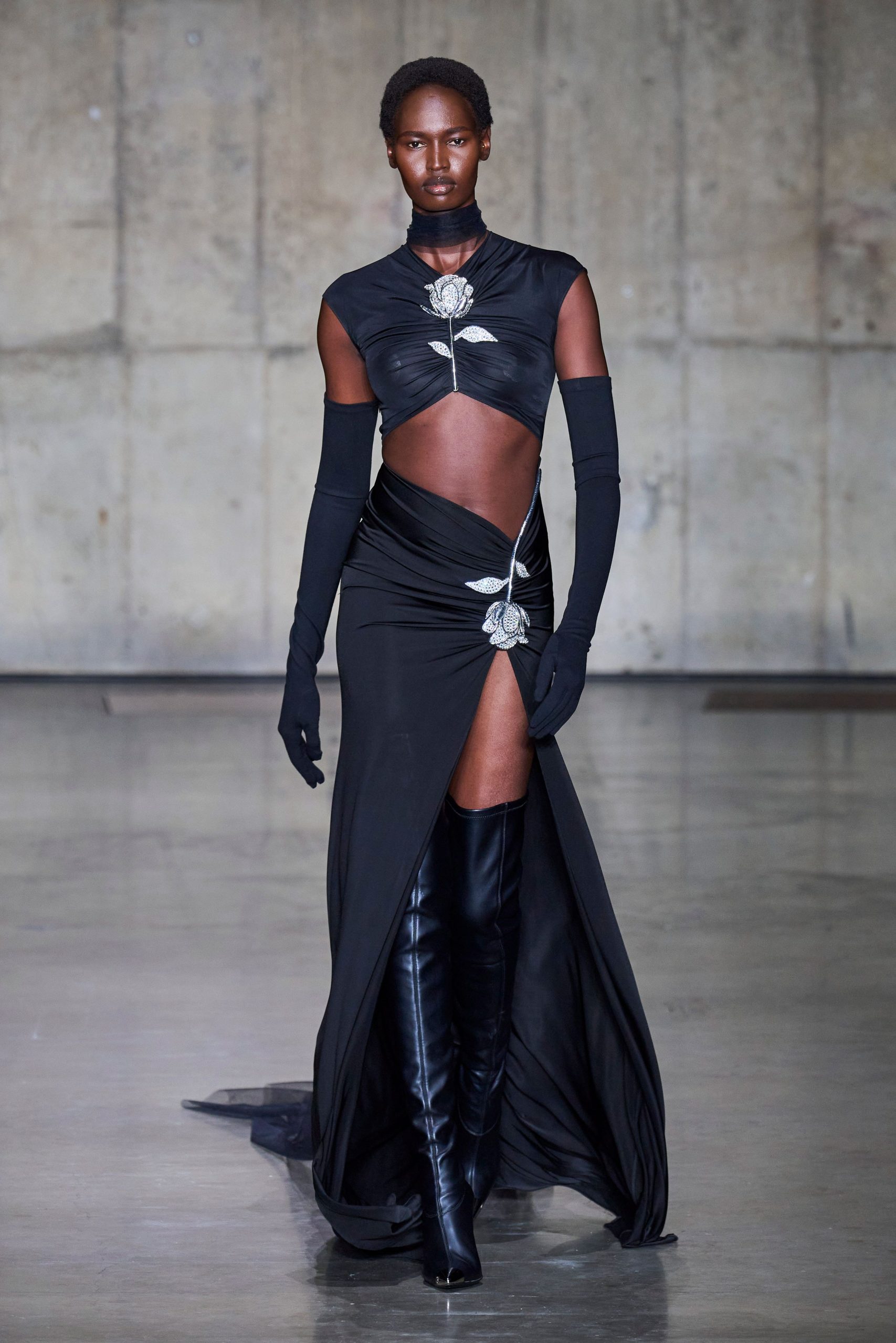 David Koma S/S 24 Look 17