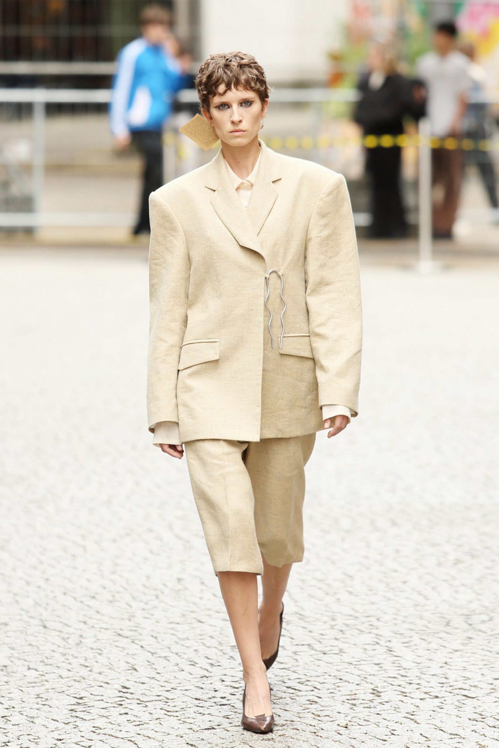 beige linen long-sleeve collared oversized buttoned blazer