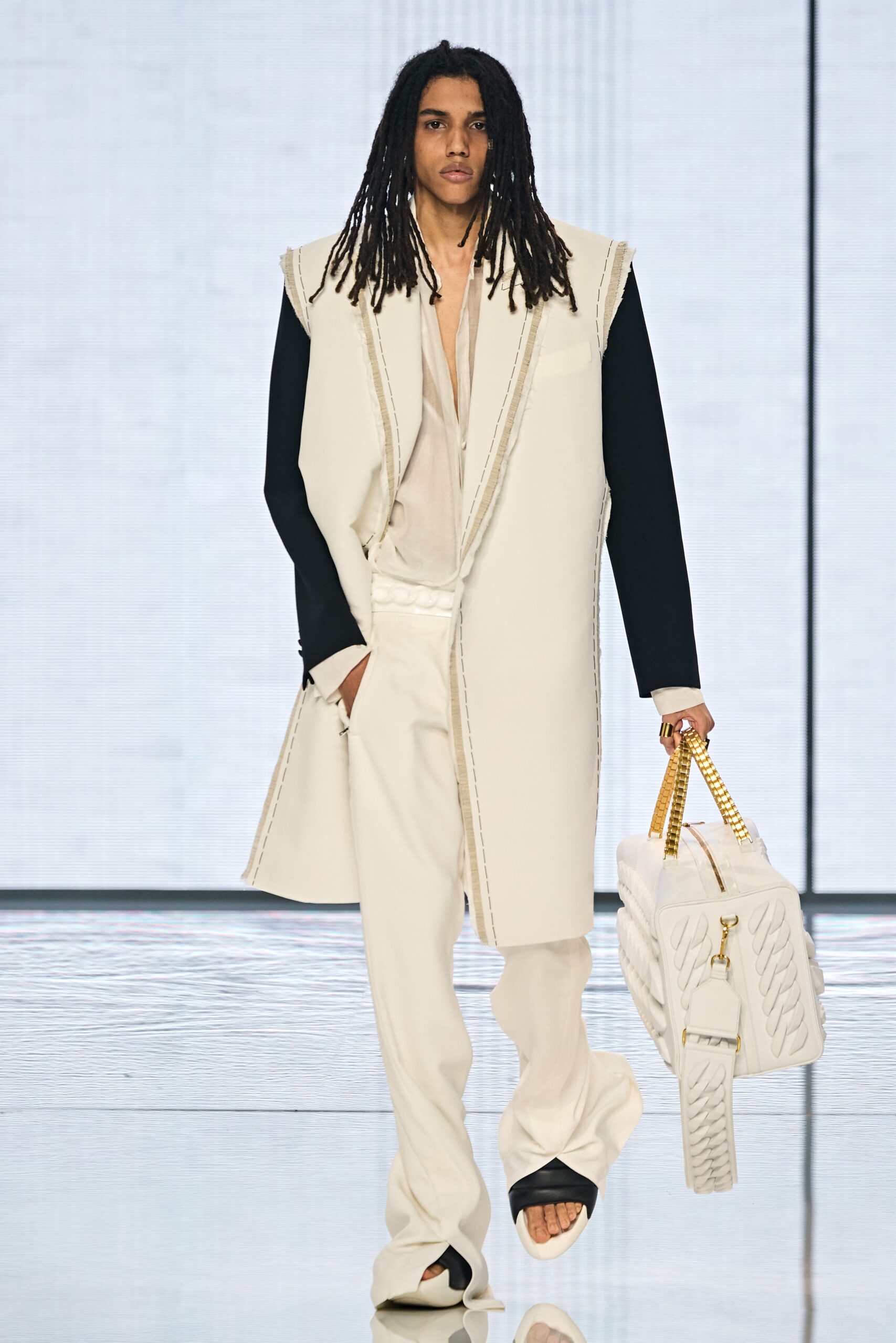 Balmain S/S 22 Menswear Look 79