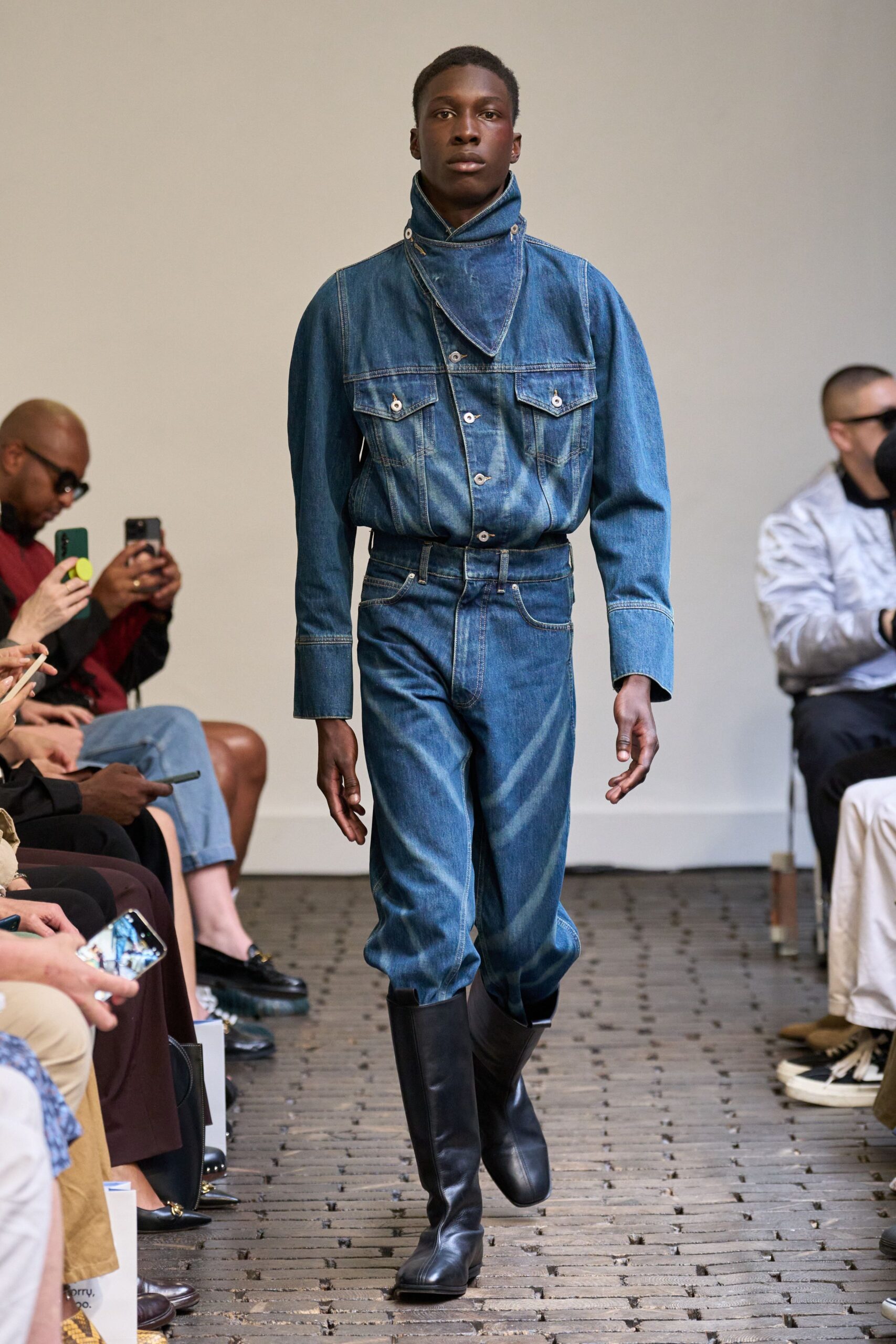 Bianca Saunders S/S 25 Menswear Look 38