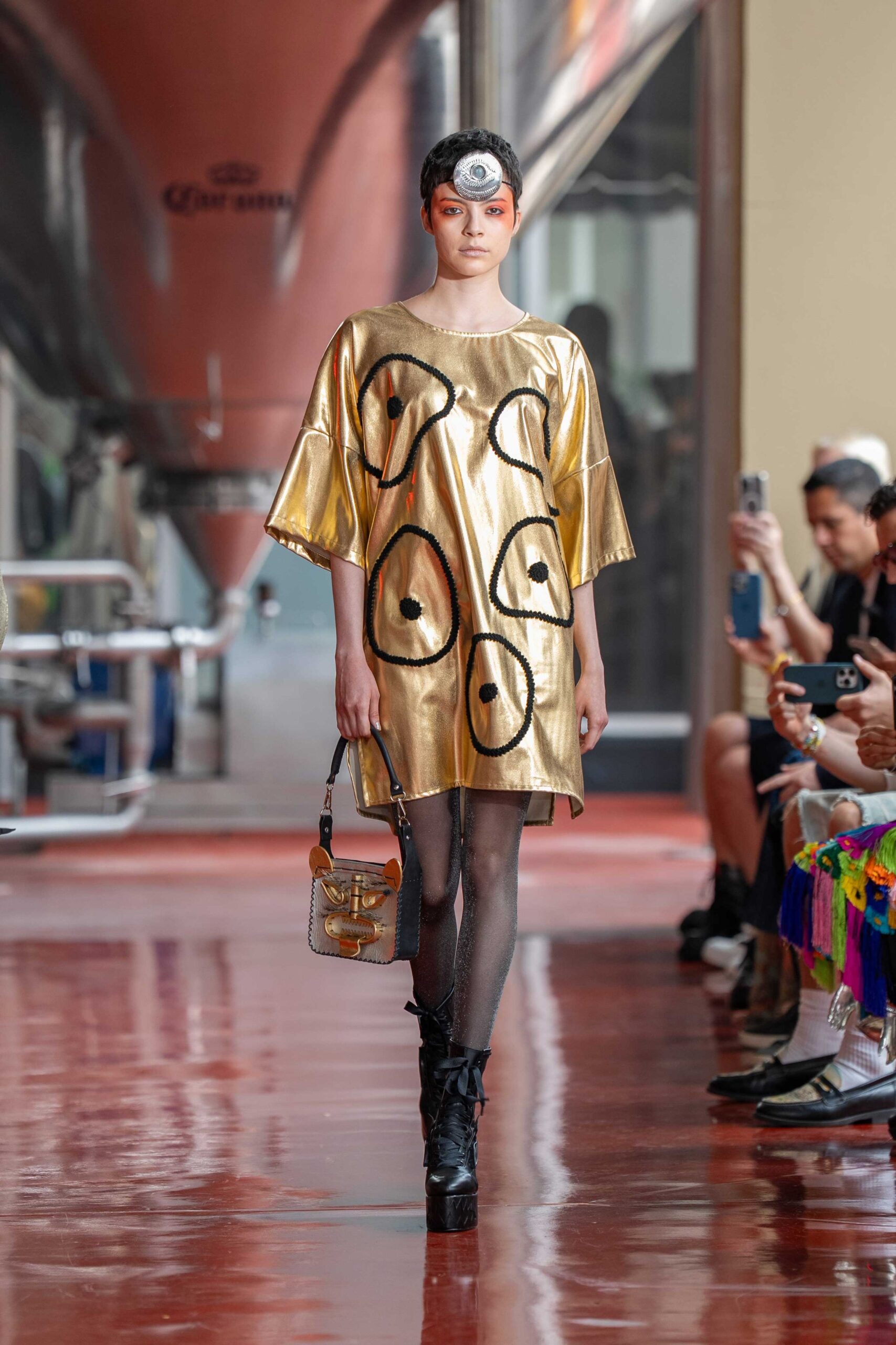gold metallic short-sleeve collared relaxed printed shiny dress