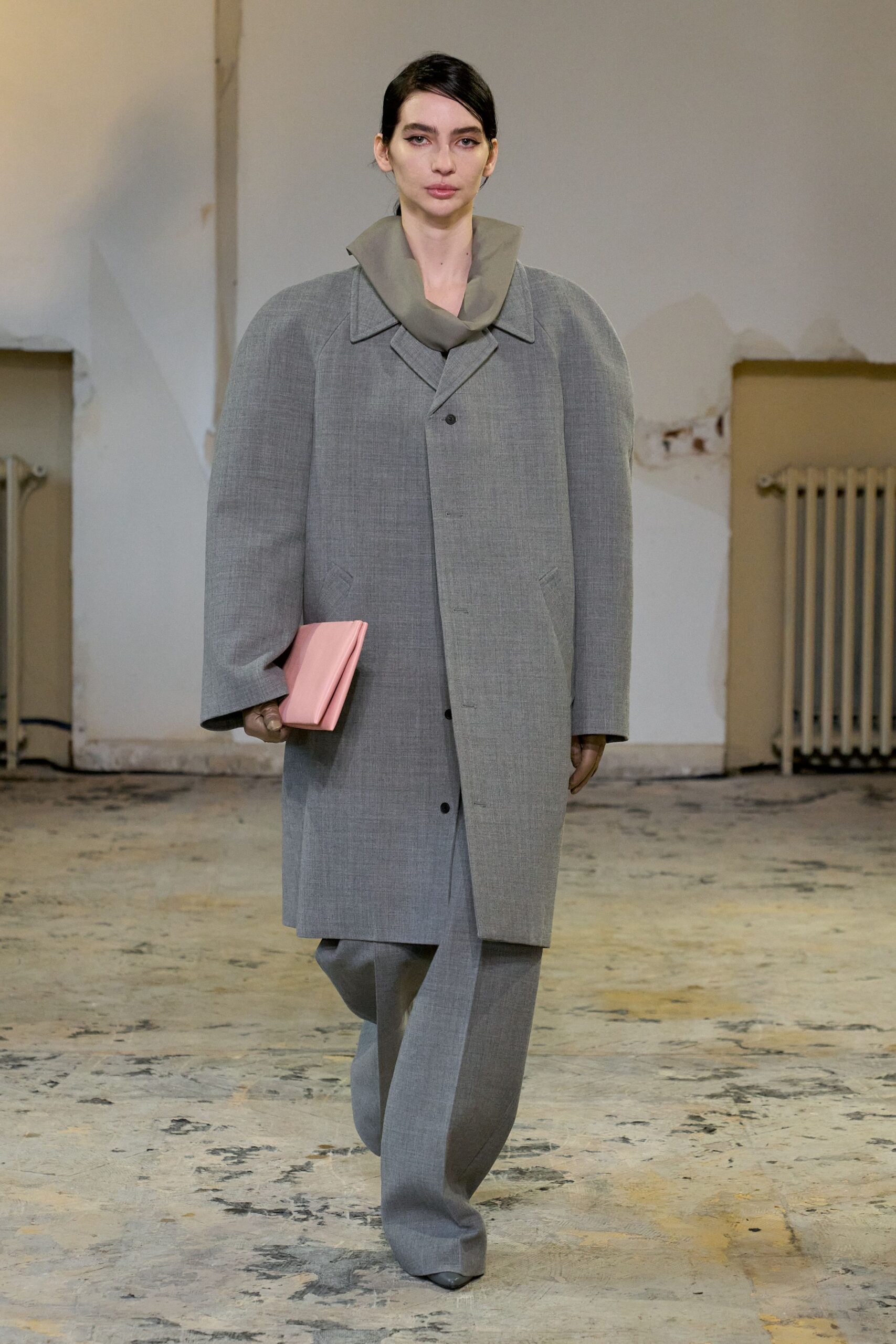 Carven F/W 24 Look 106