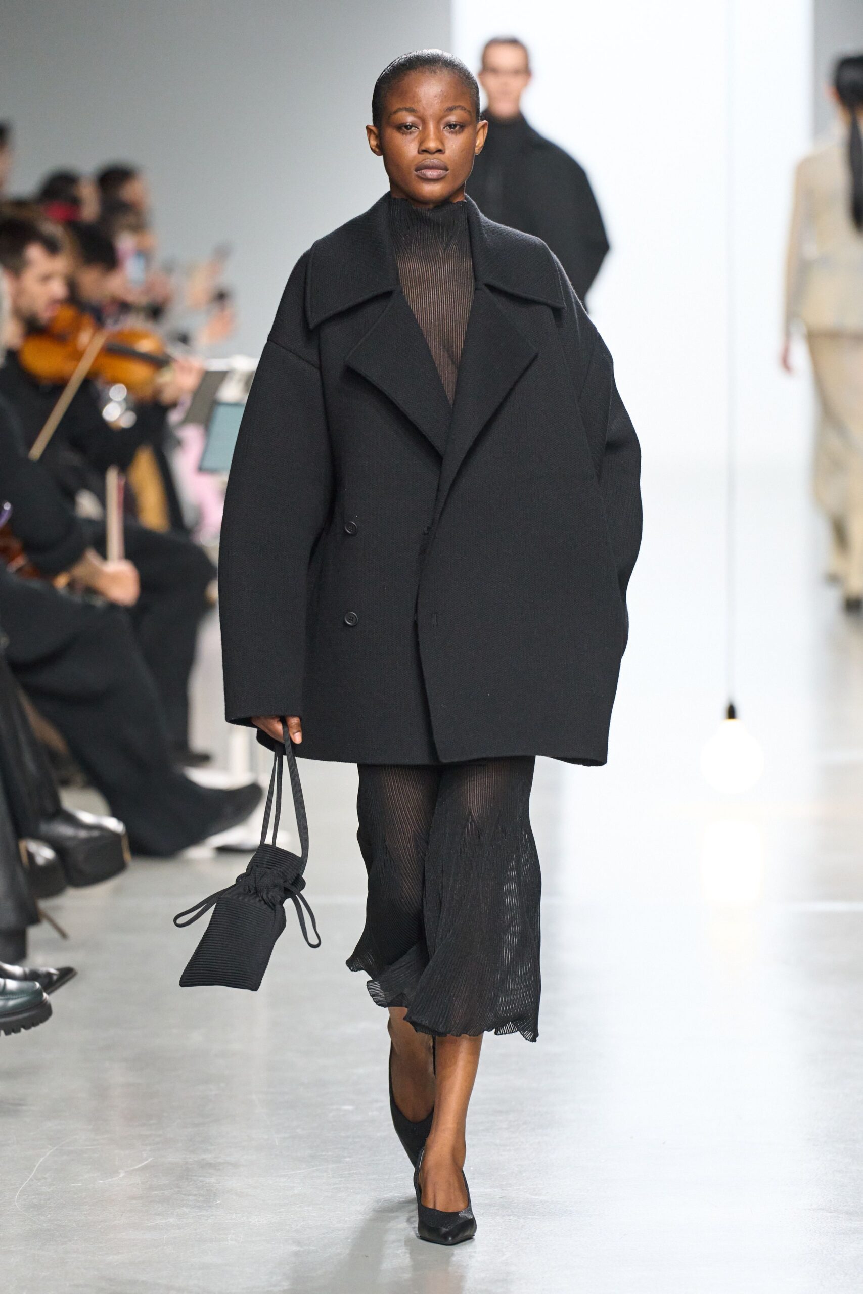 CFCL F/W 24 Look 105