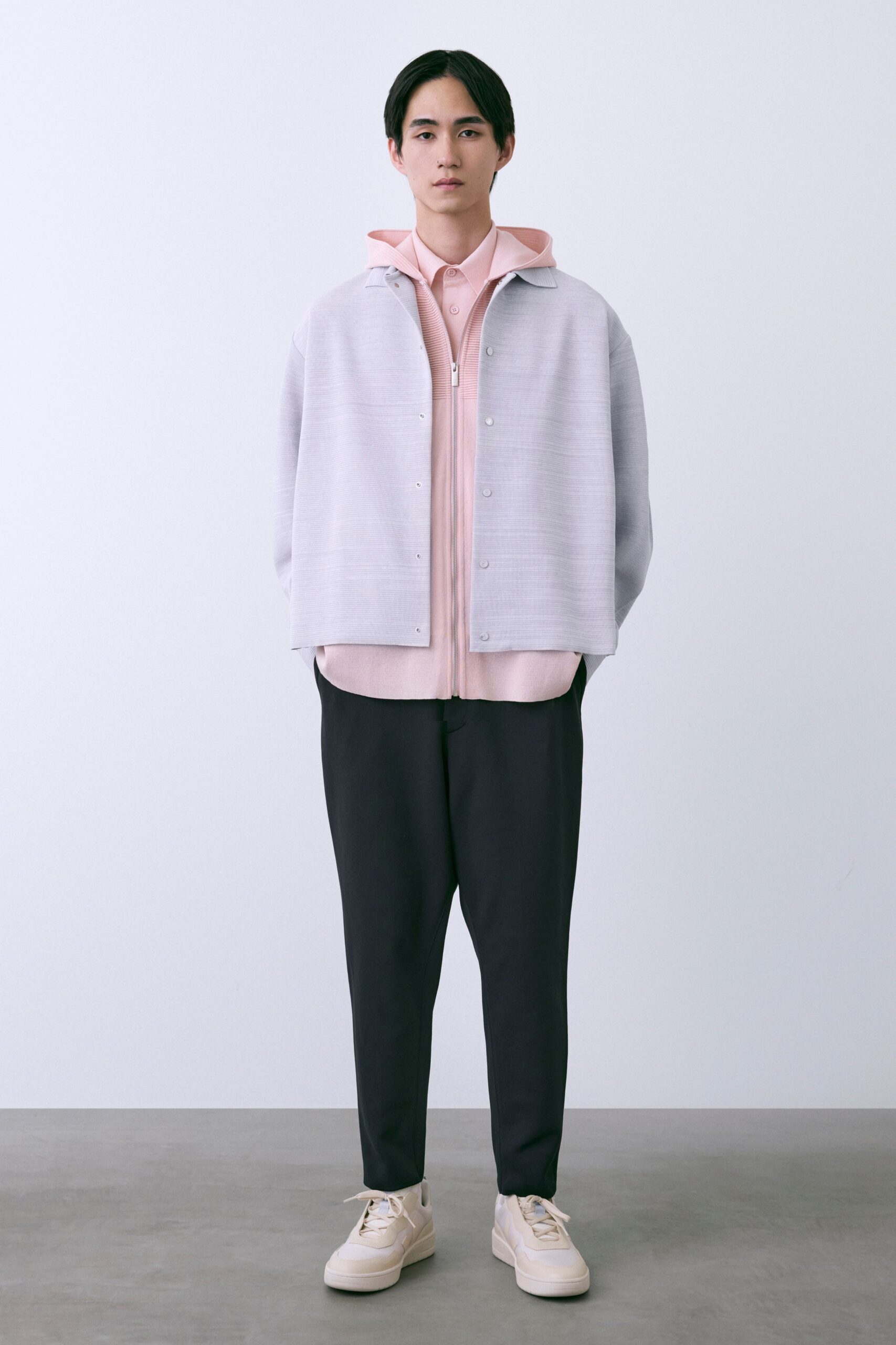 gray cotton long-sleeve collared oversized buttoned pockets jacket