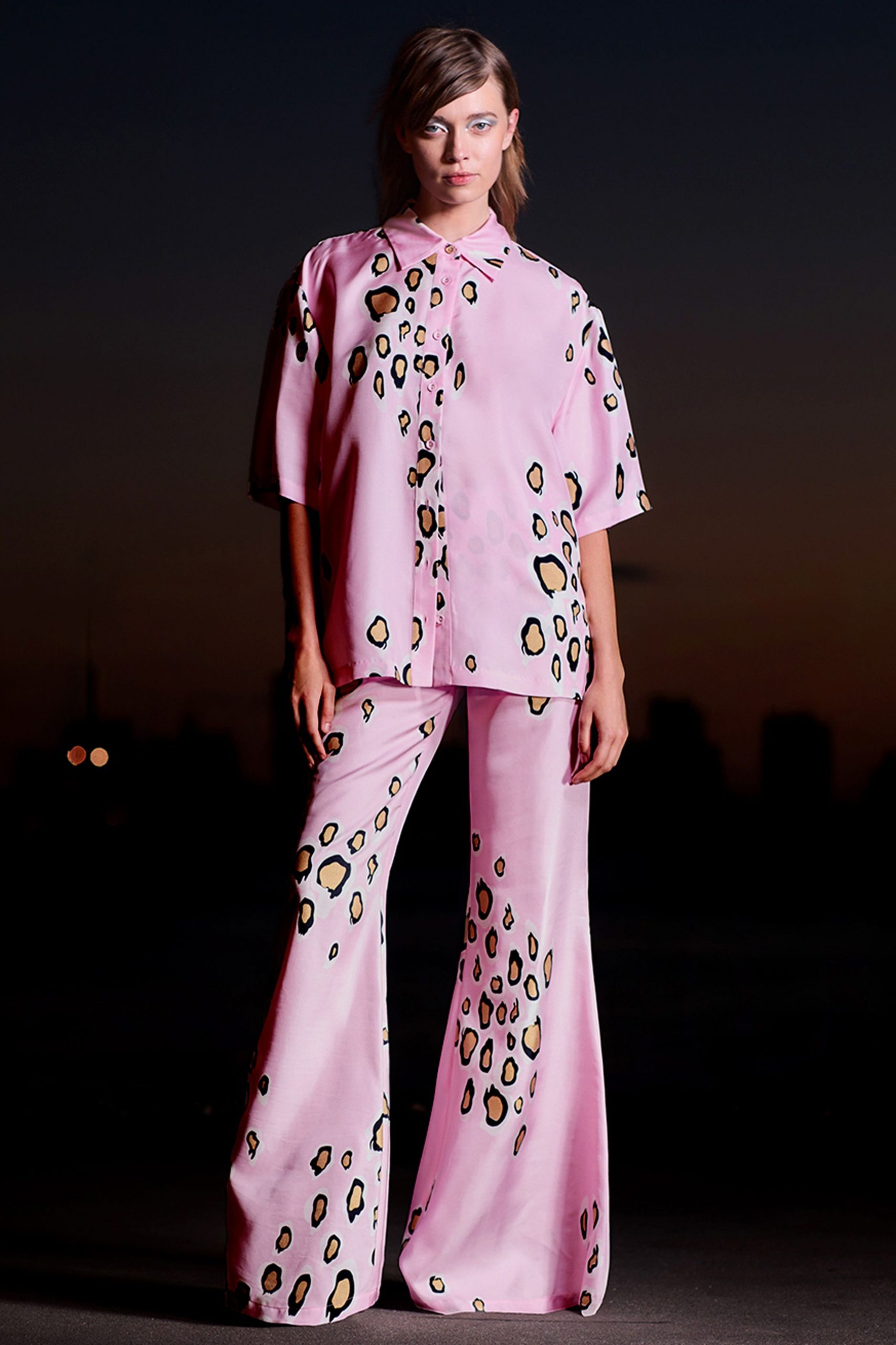 pink silk short-sleeve collared relaxed printed shirt