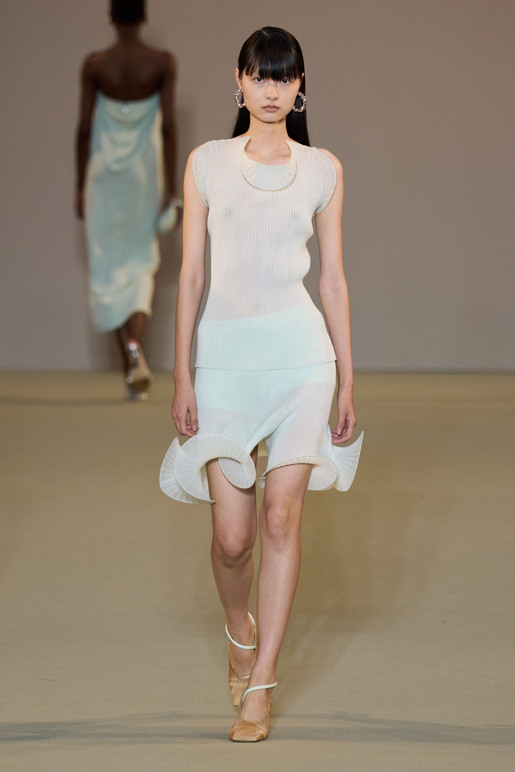 white knit asymmetric fitted flared skirt