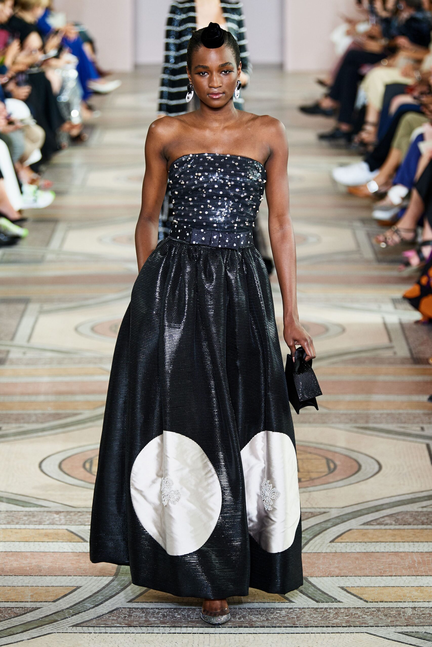Armani Privé F/W 19 Couture Look 183