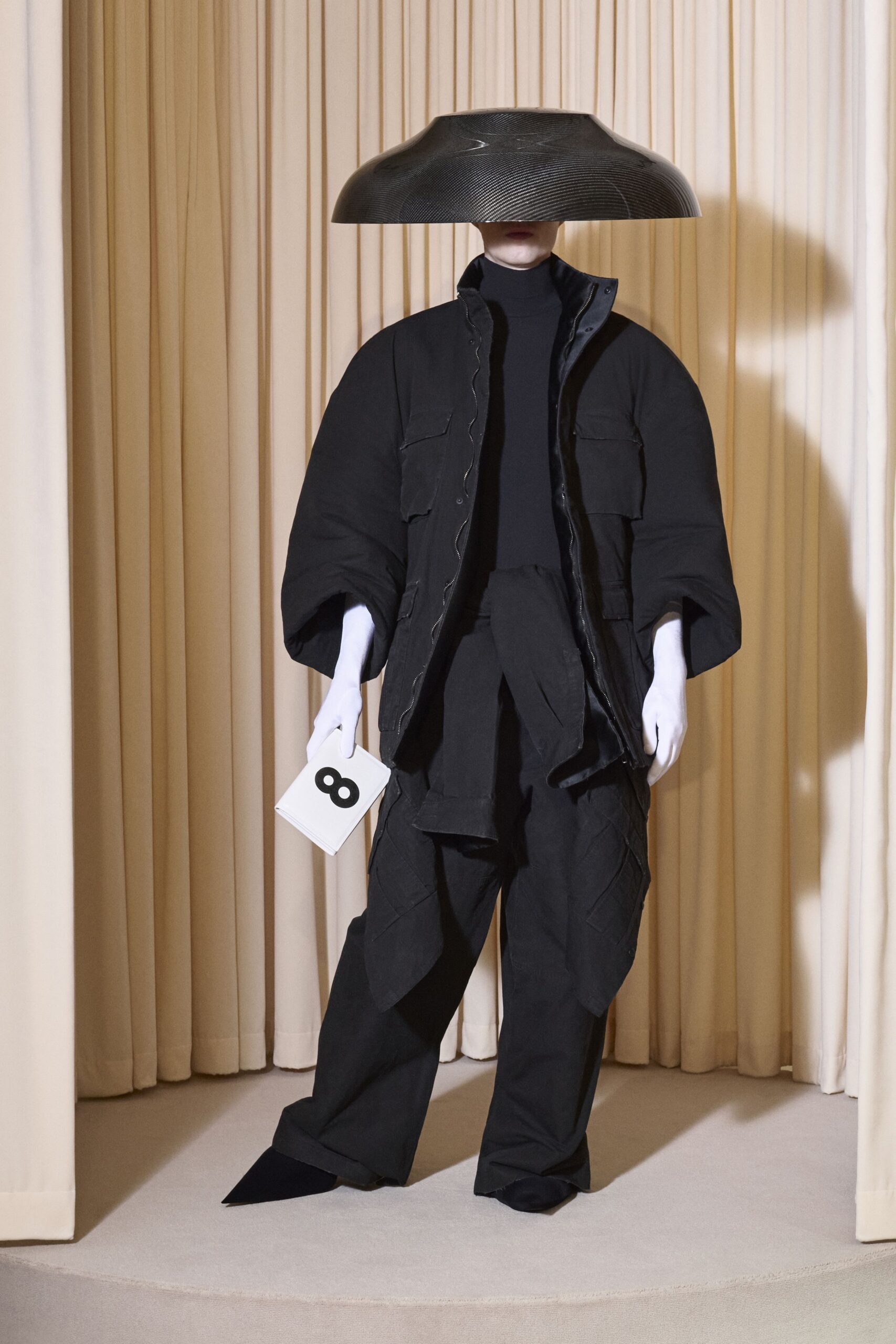 Balenciaga F/W 24 Couture Look 62