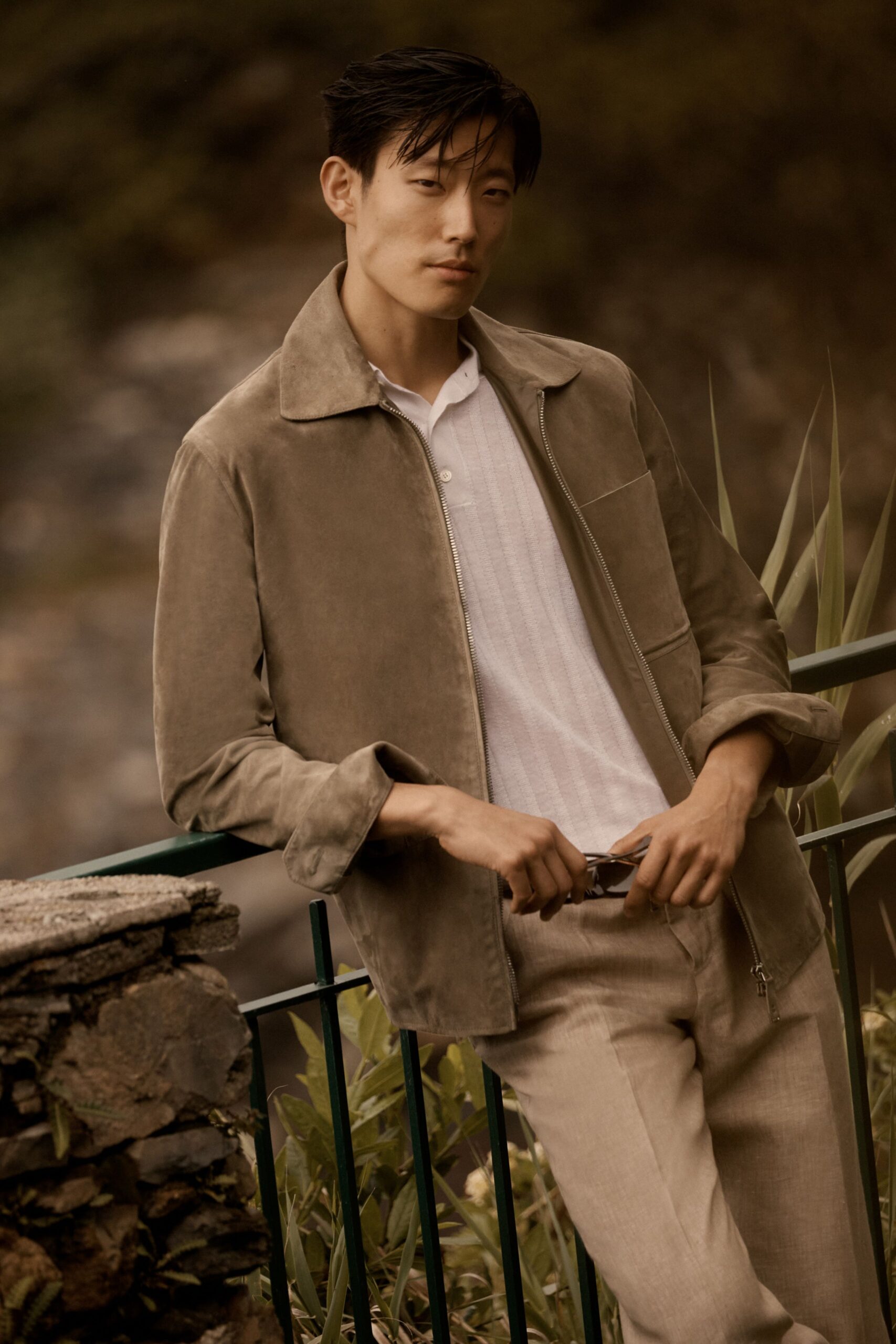 beige suede long-sleeve collared fitted jacket