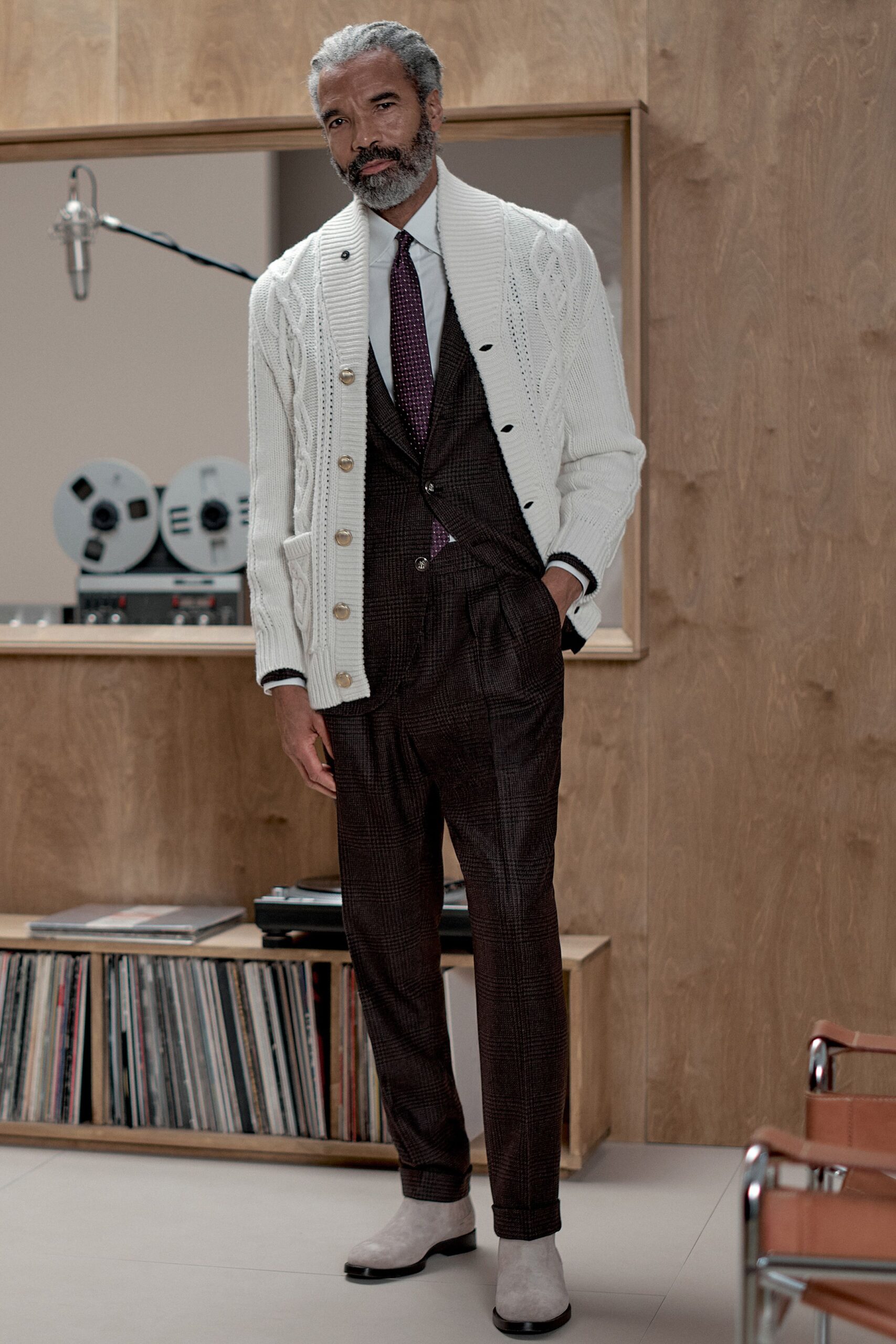 white cotton long-sleeve collared relaxed cardigan