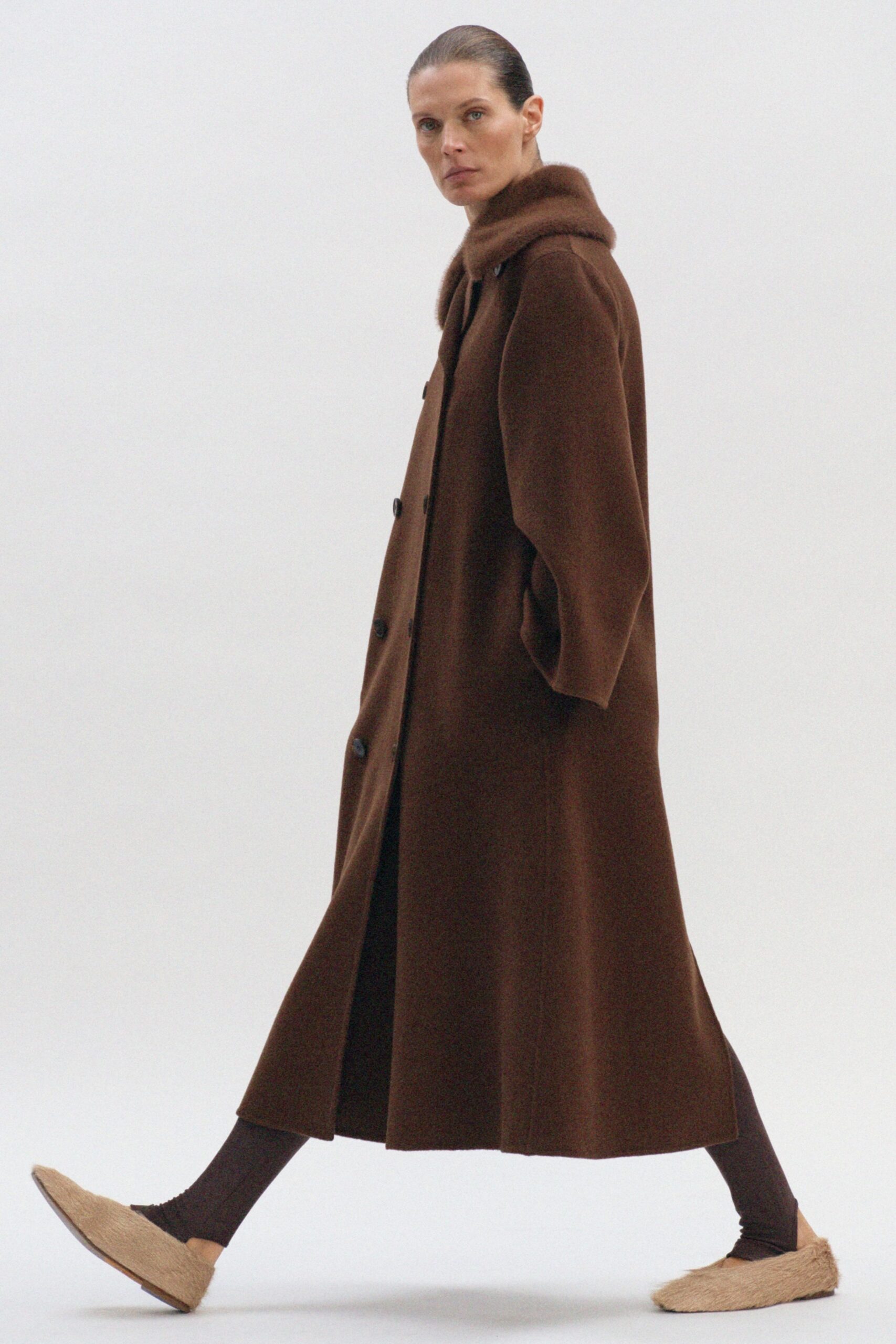 brown wool long-sleeve collared relaxed buttoned maxi coat