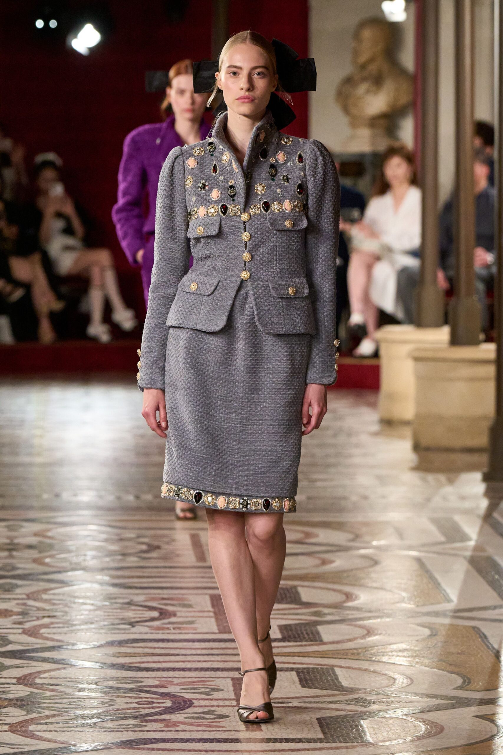 Chanel F/W 24 Couture Look 101