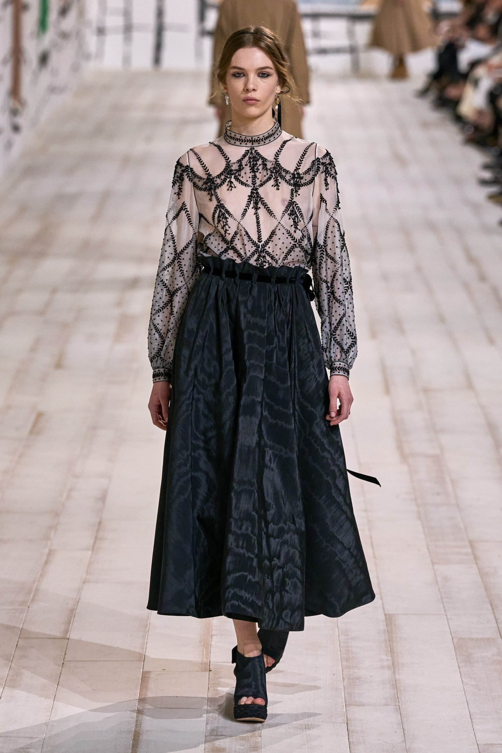 Christian Dior S/S 24 Couture Look 114