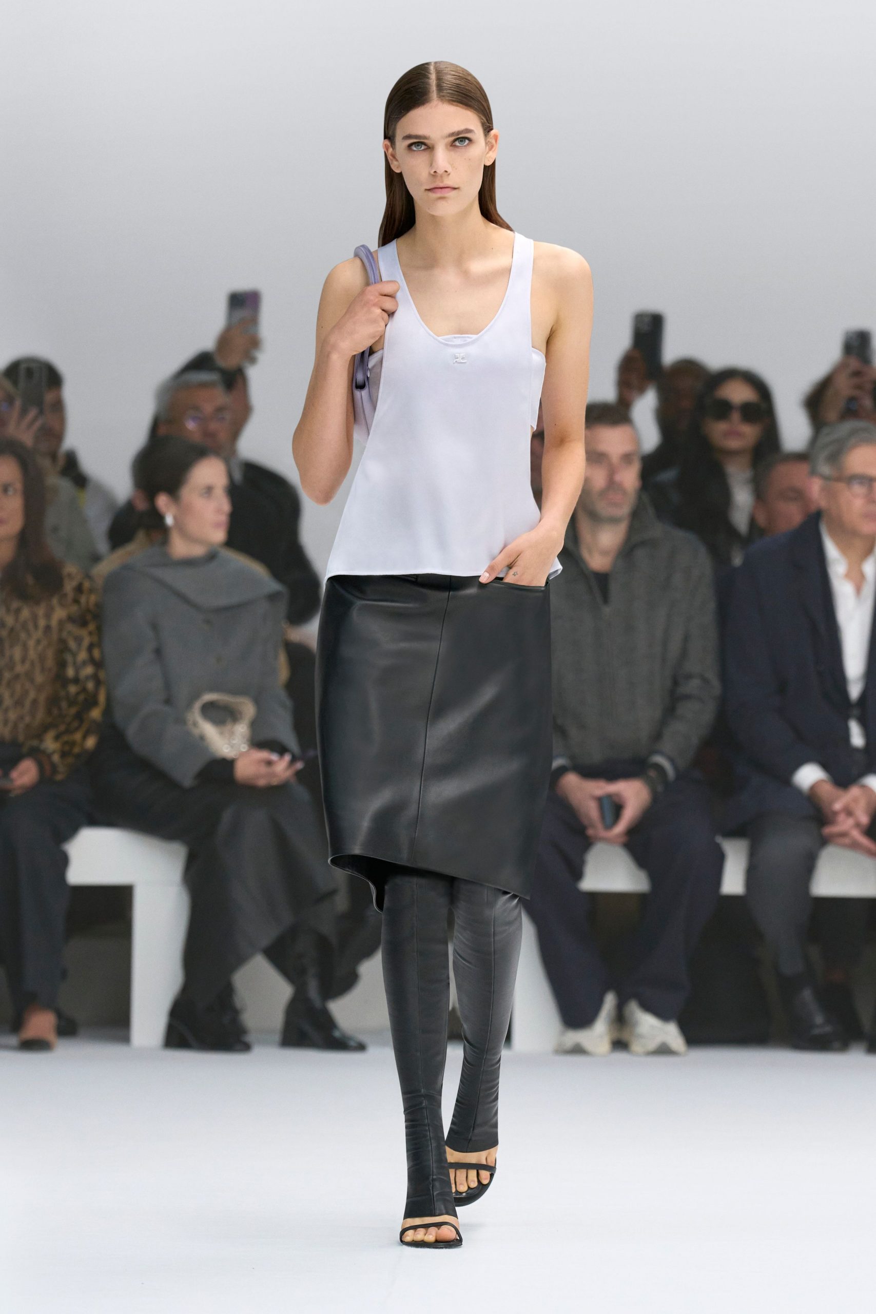 Courrèges S/S 25 Look 19