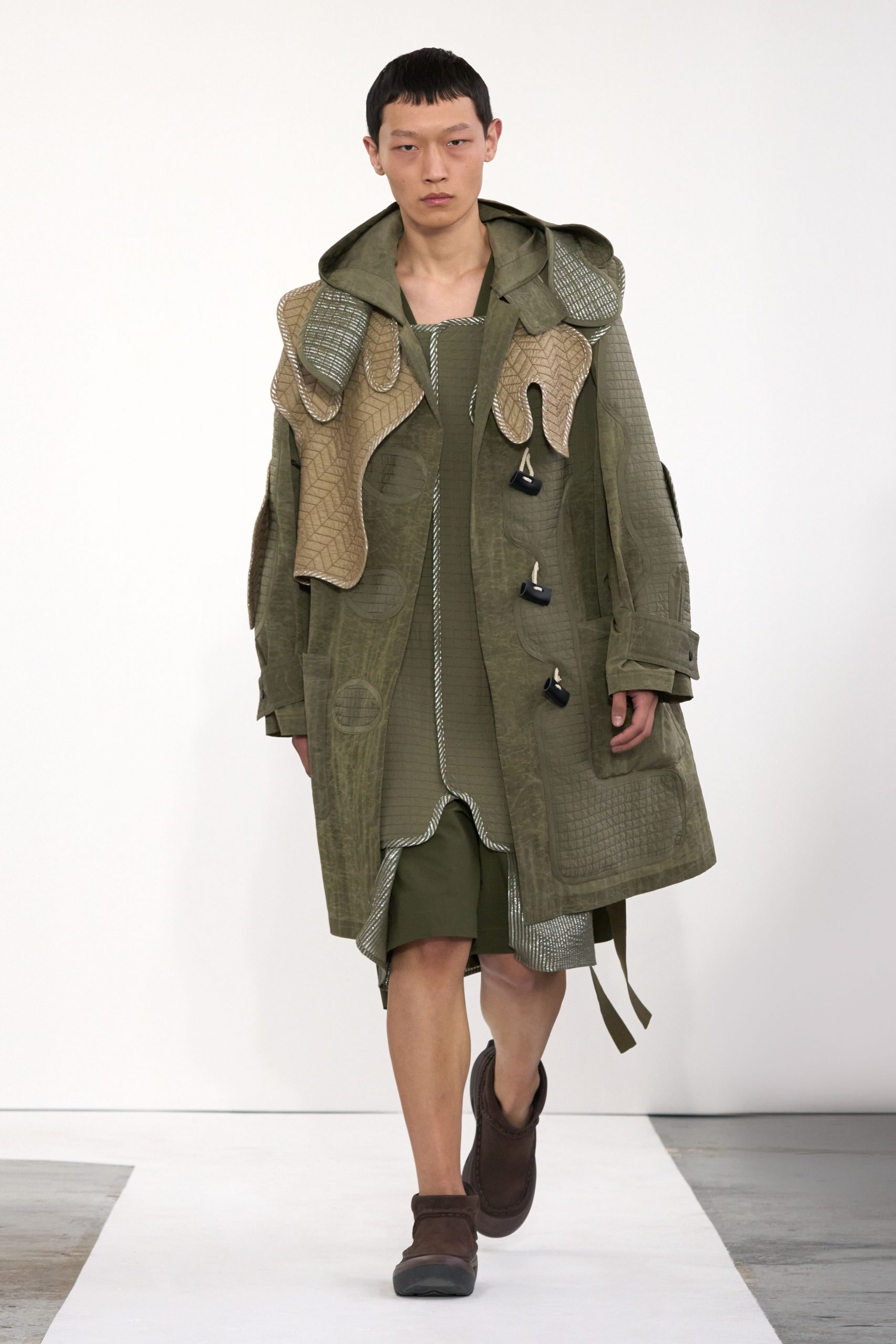 green cotton long-sleeve collared relaxed layered coat