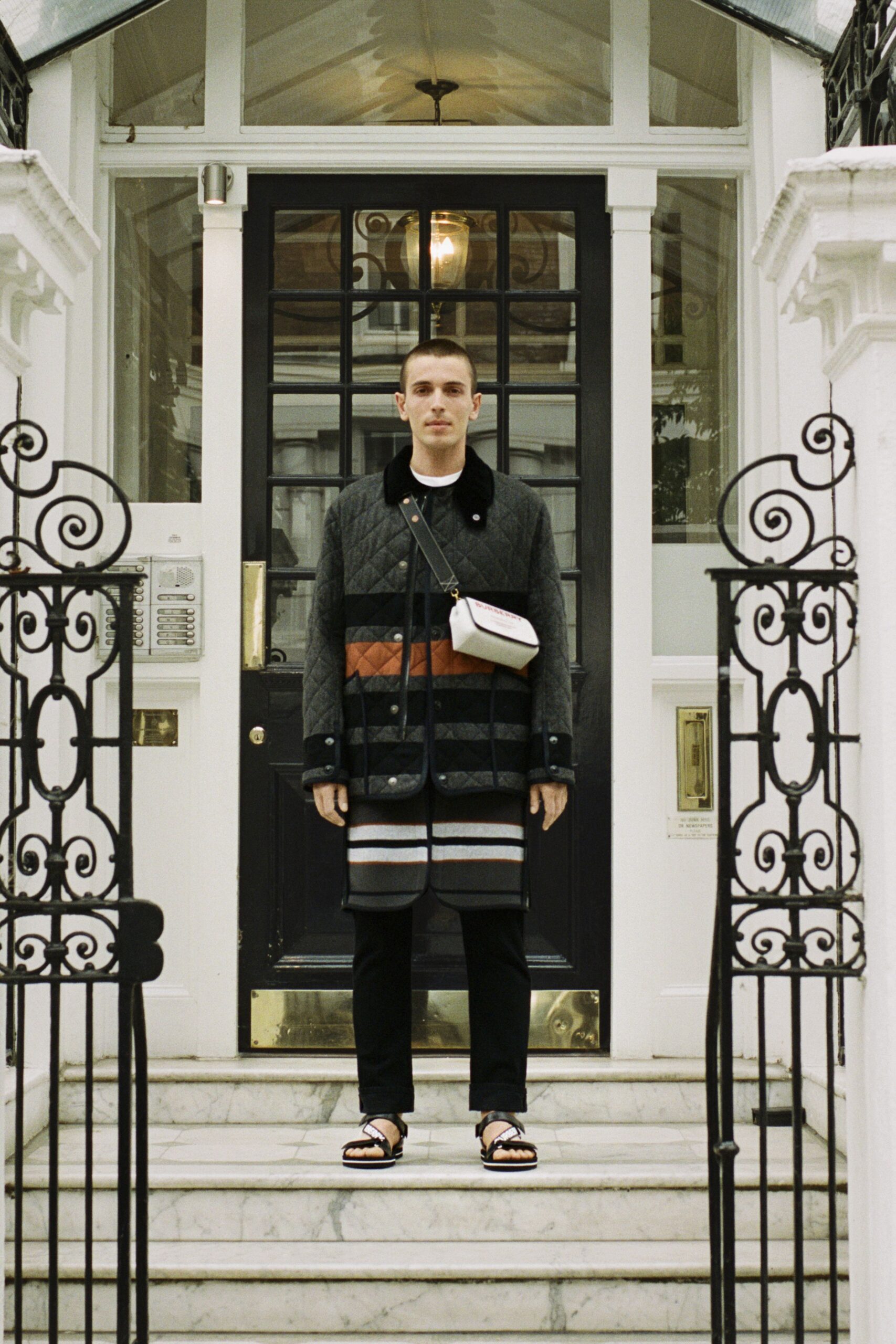 Burberry Resort 21 Look 95