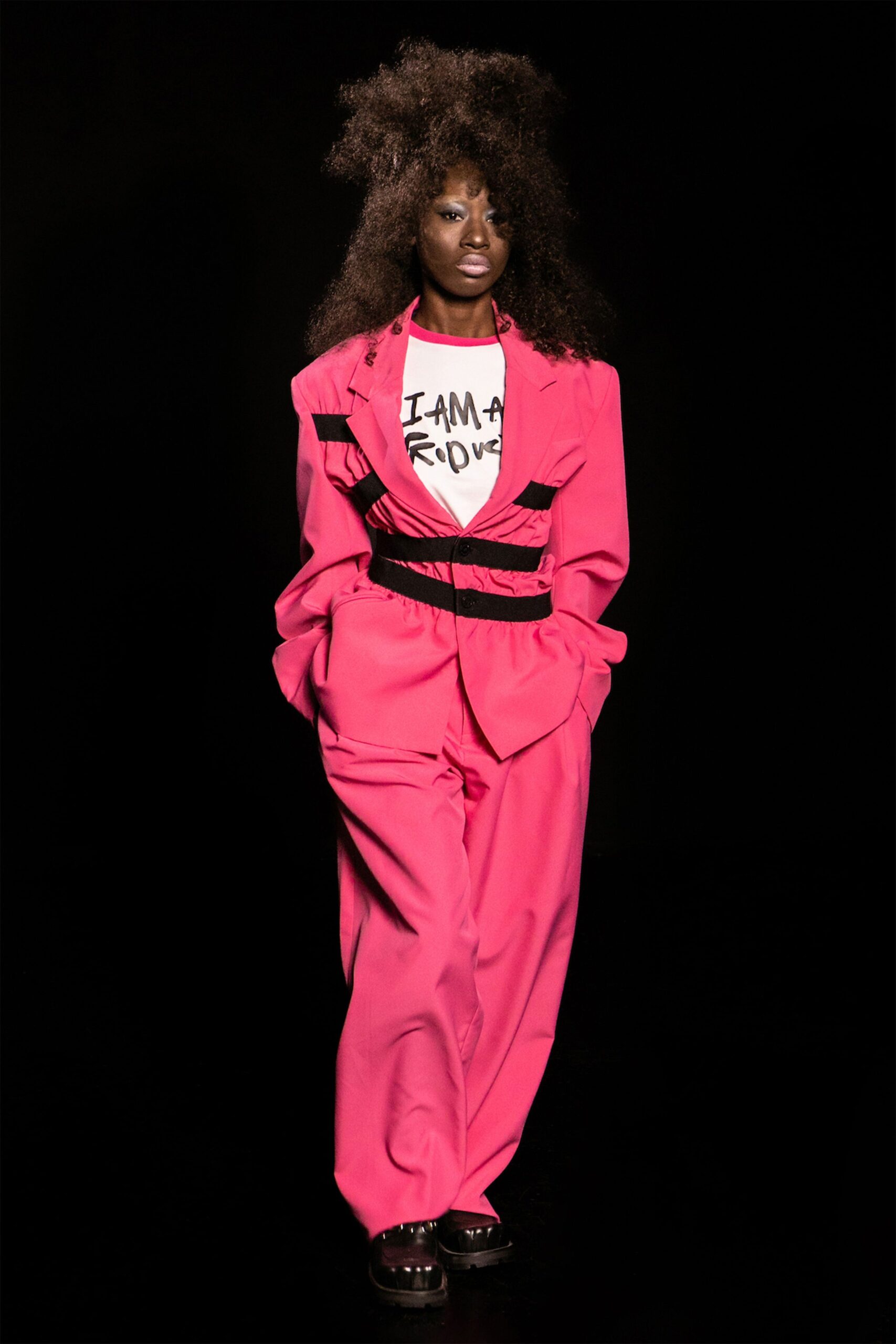pink long-sleeve collared structured blazer