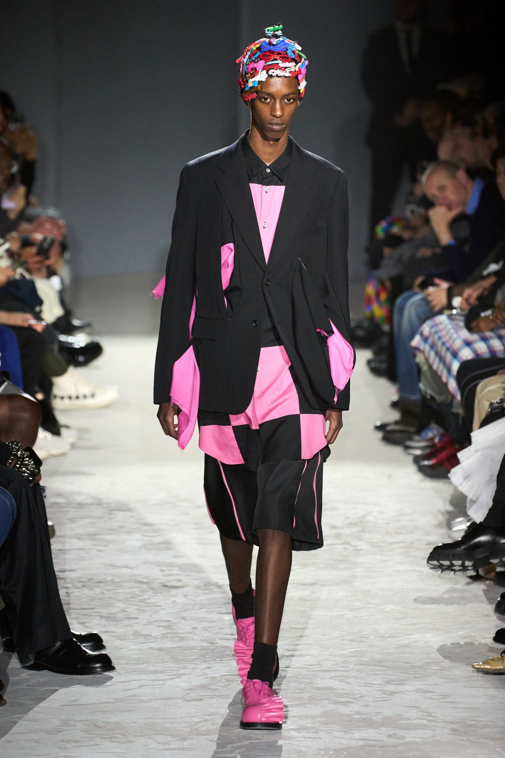 black blazer pink shirt shorts