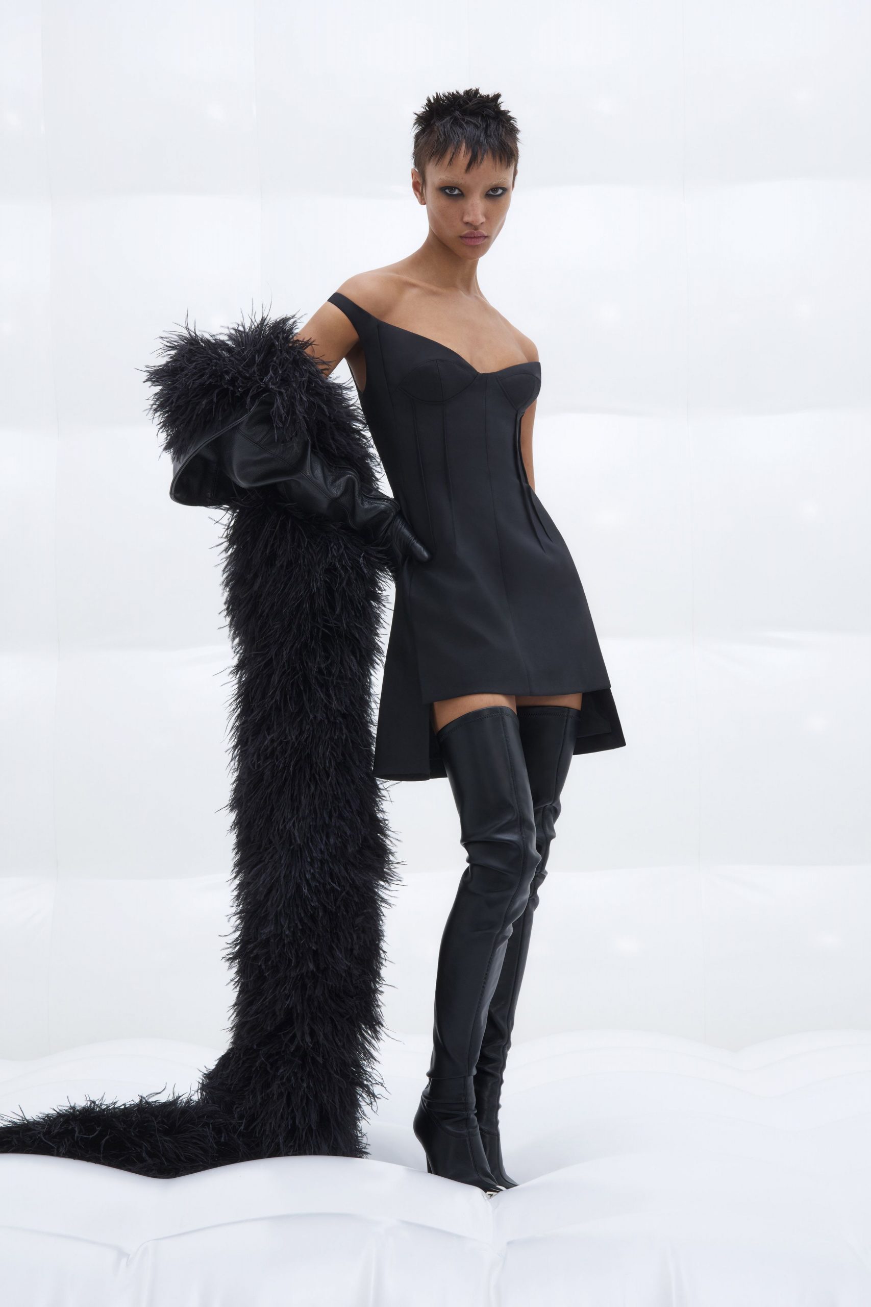 David Koma F/W 24 Look 22