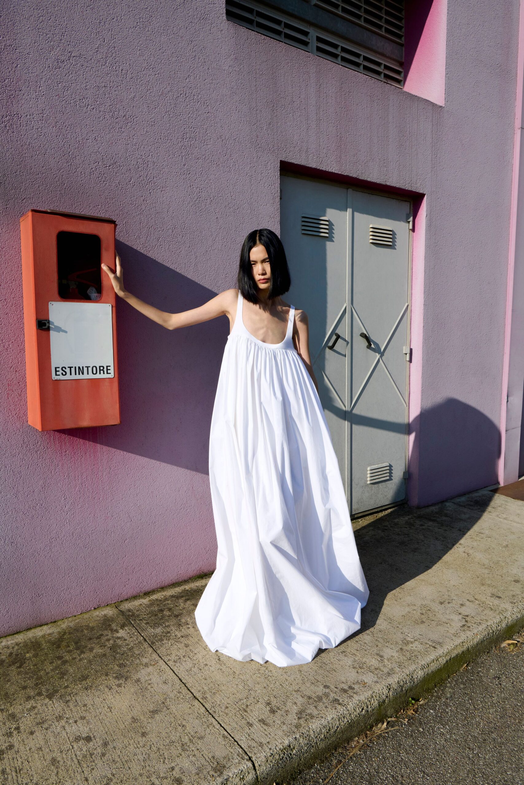 white cotton sleeveless gown