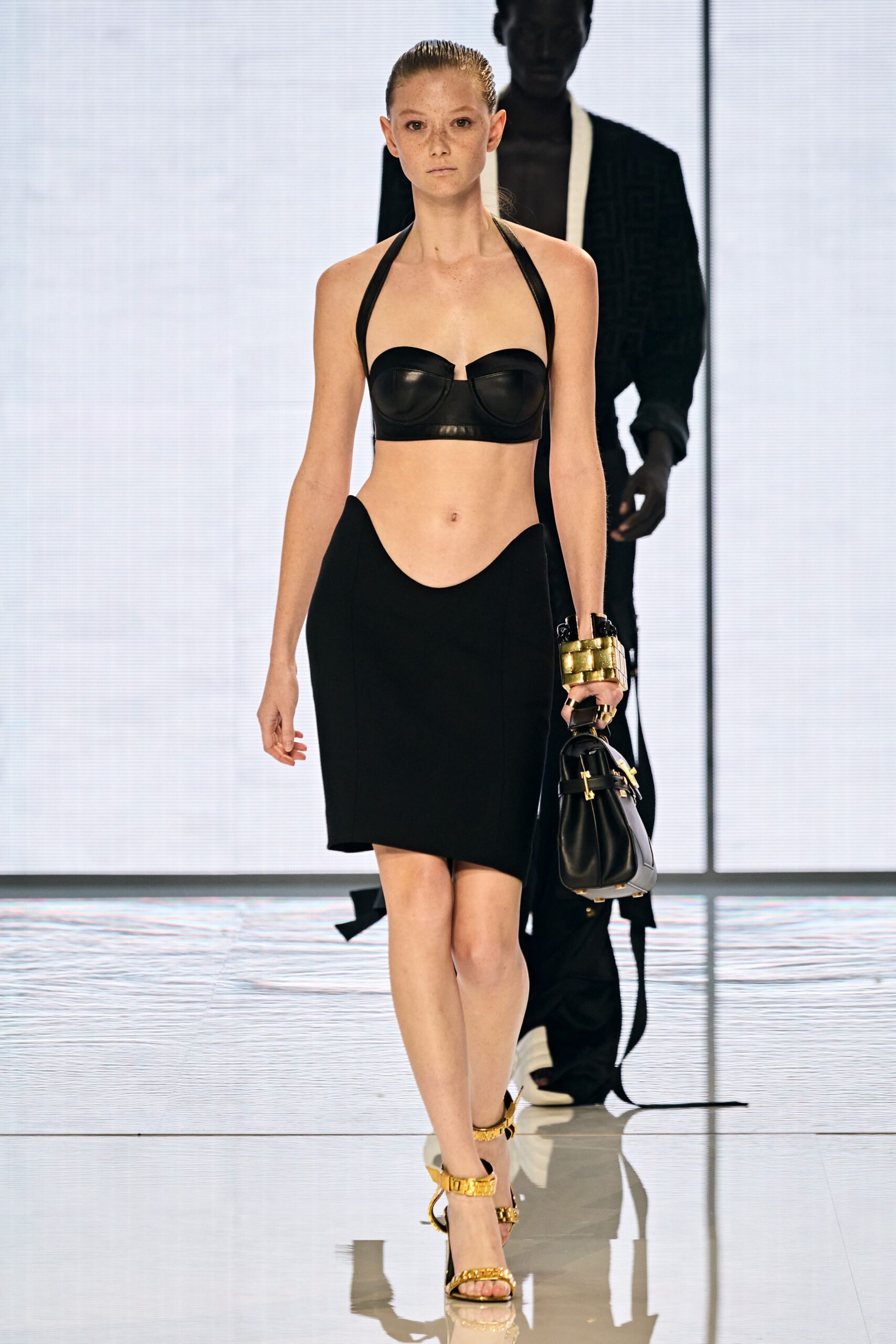 Balmain S/S 22 Look 107