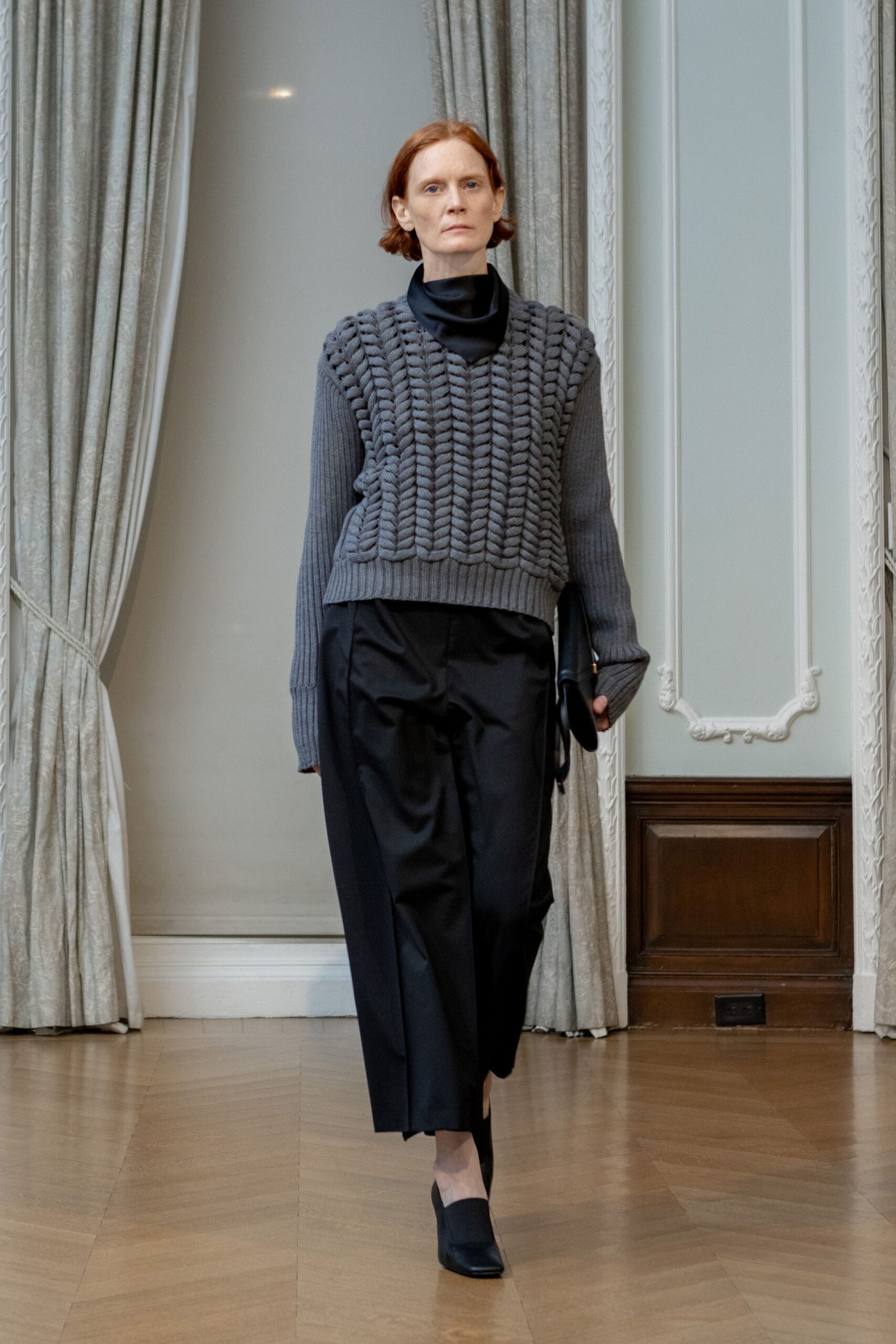 gray cropped sweater black pants