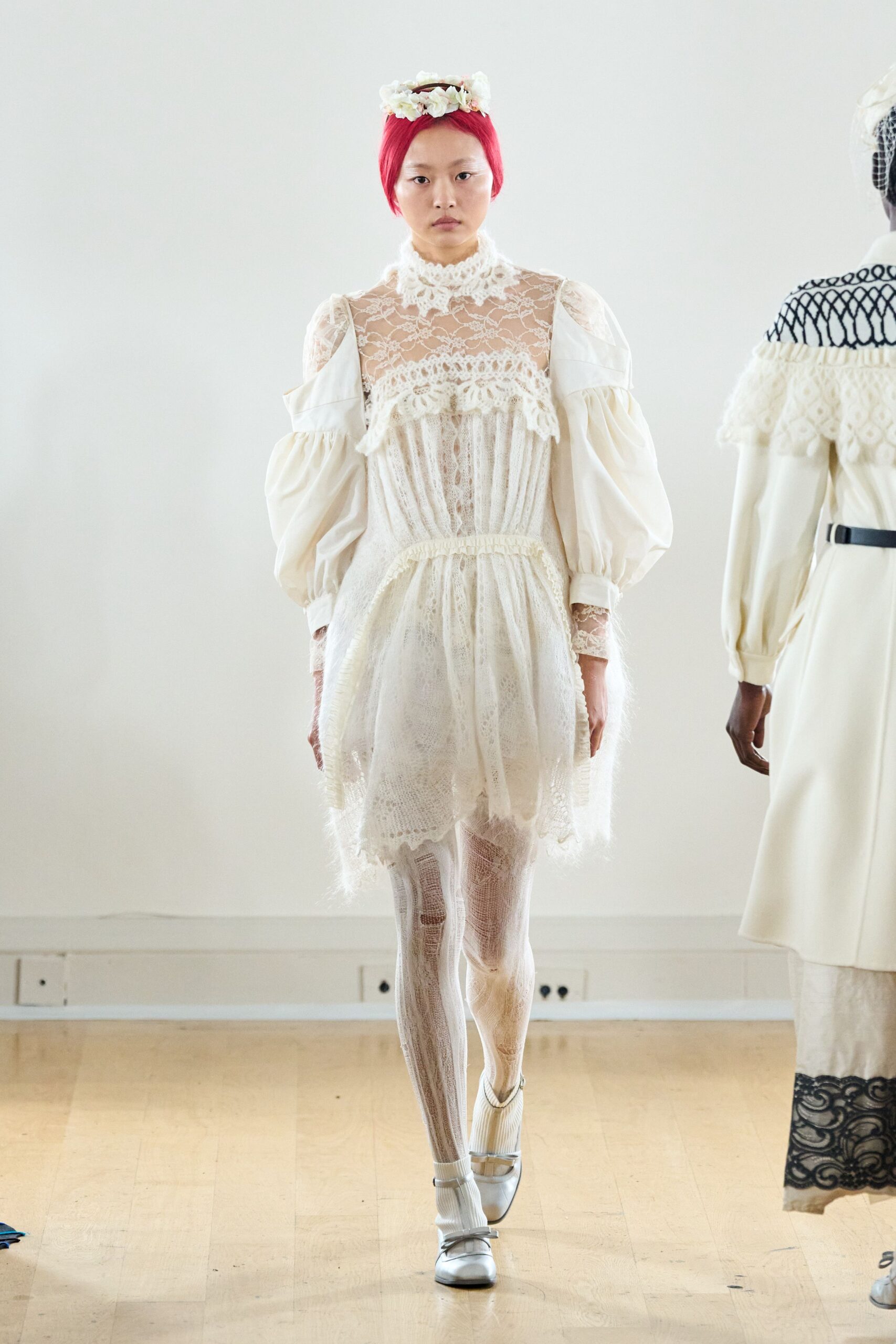 Bora Aksu F/W 24 Look 90