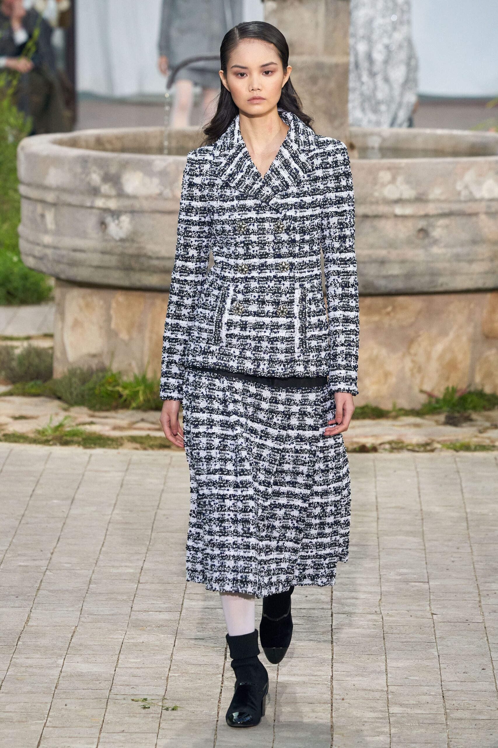 Chanel S/S 20 Couture Look 184