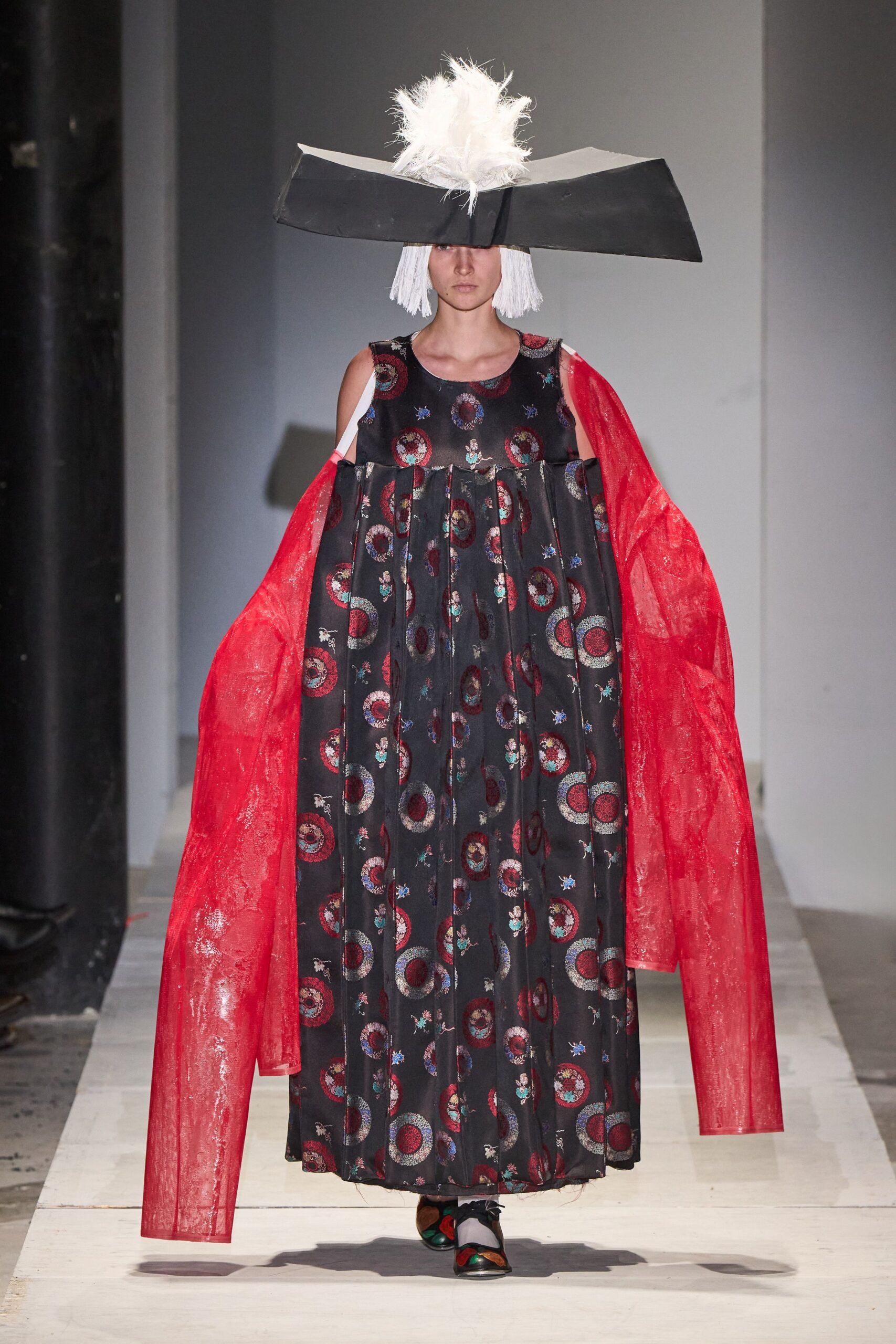 Comme des Garçons S/S 25 Look 142