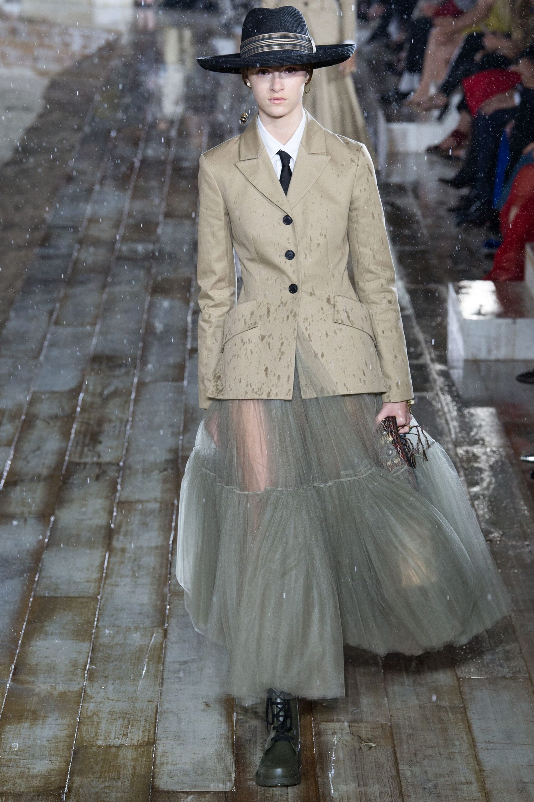 Christian Dior Resort 19 Look 204
